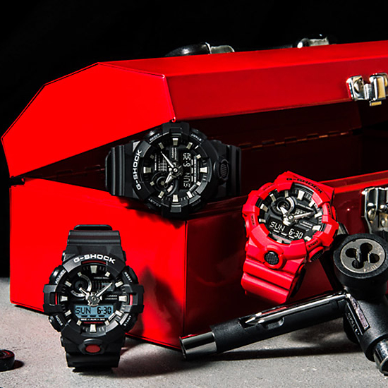 G-Shock GA-700-4AER męski zegarek G-SHOCK Original pasek