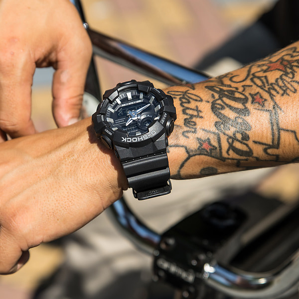 G-Shock GA-700UC-8AER zegarek męski G-SHOCK Original