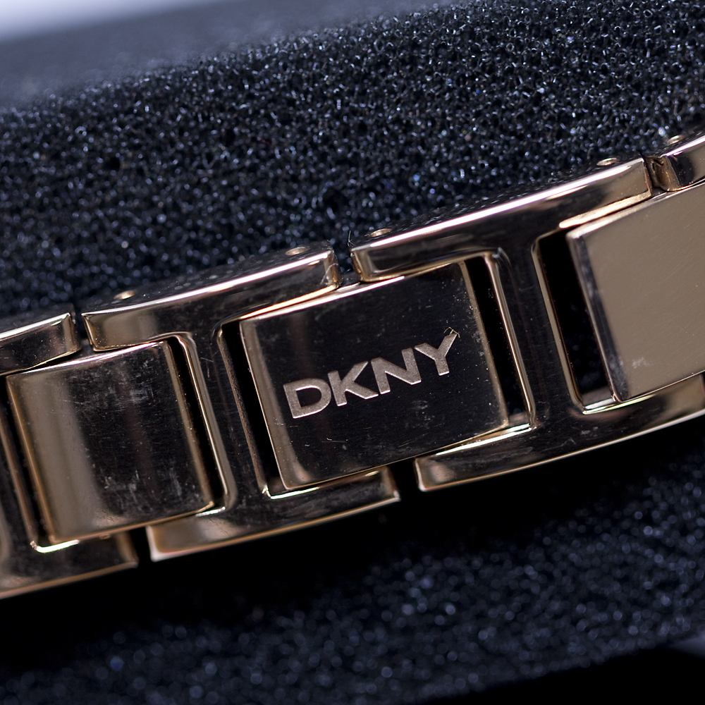 DKNY NY2400-POWYSTAWOWY zegarek damski Bransoleta