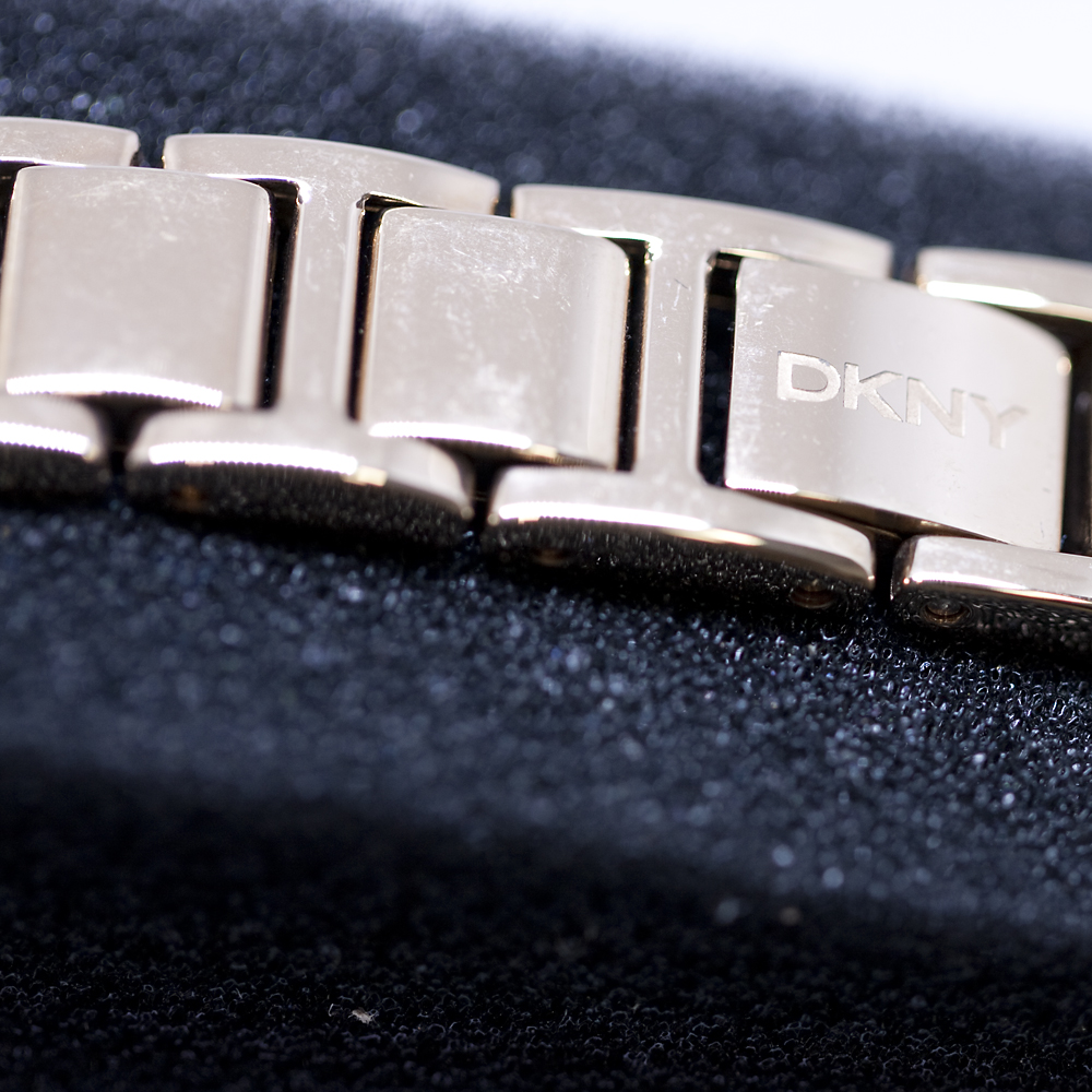DKNY NY2400-POWYSTAWOWY damski zegarek Bransoleta bransoleta