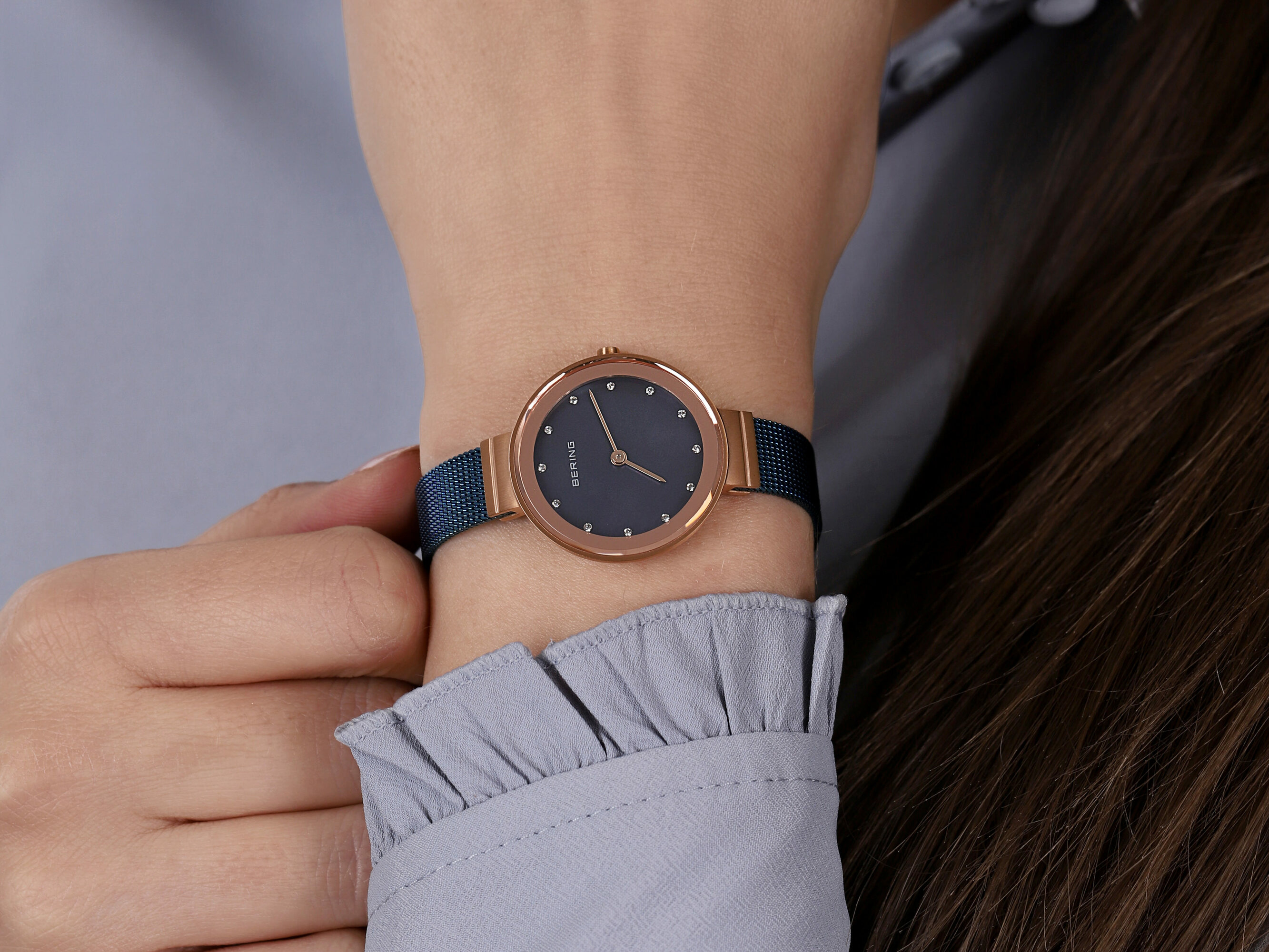Bering 10128-368 Classic zegarek damski klasyczny szafirowe