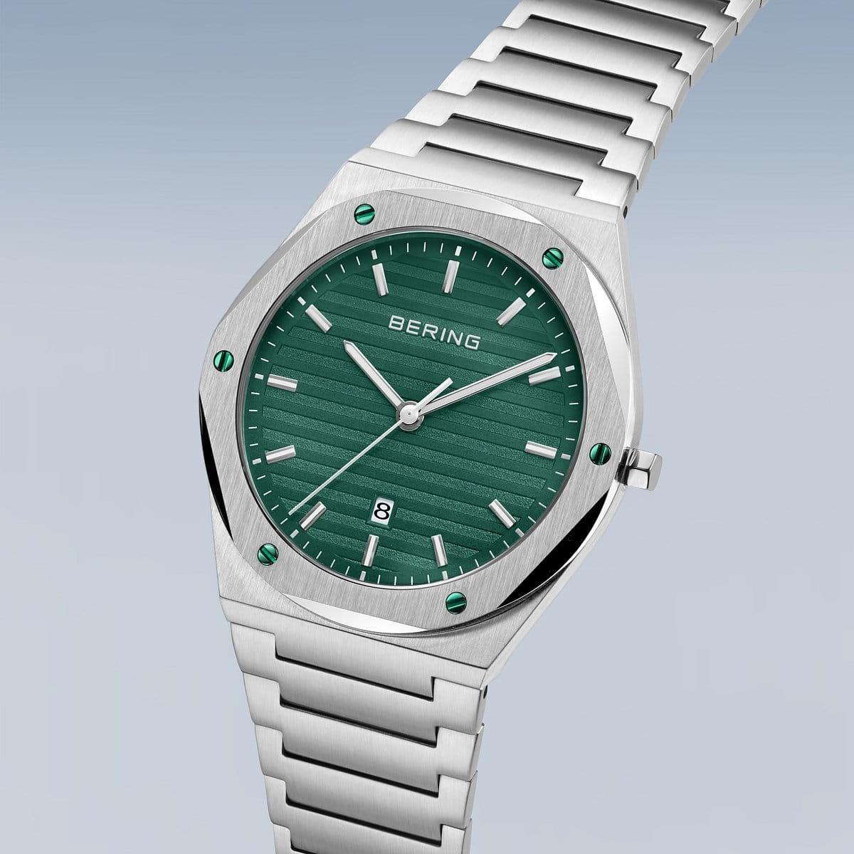 Bering 19742-708 zegarek męski Classic