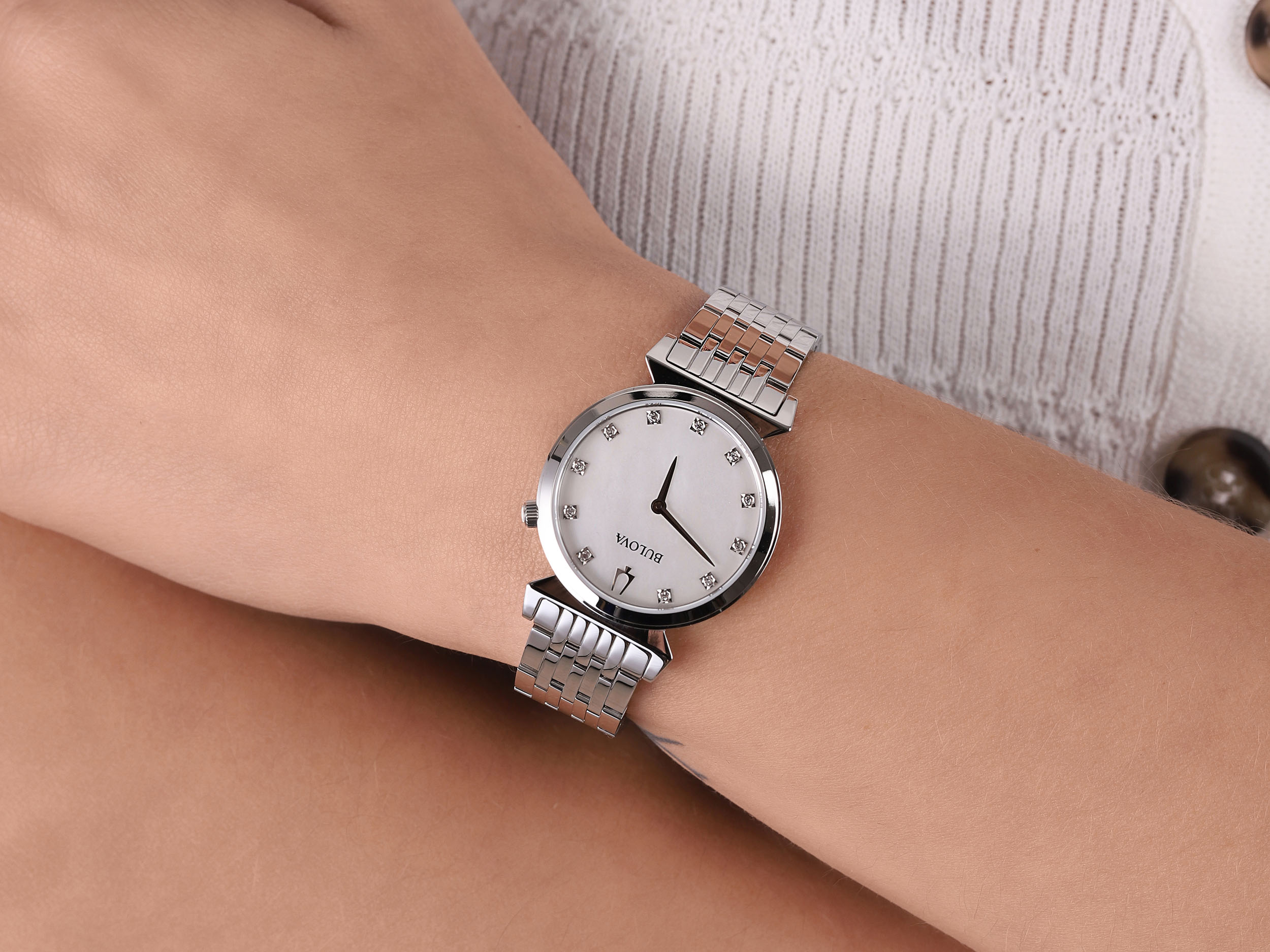 Bulova 96P216 zegarek srebrny klasyczny Classic bransoleta
