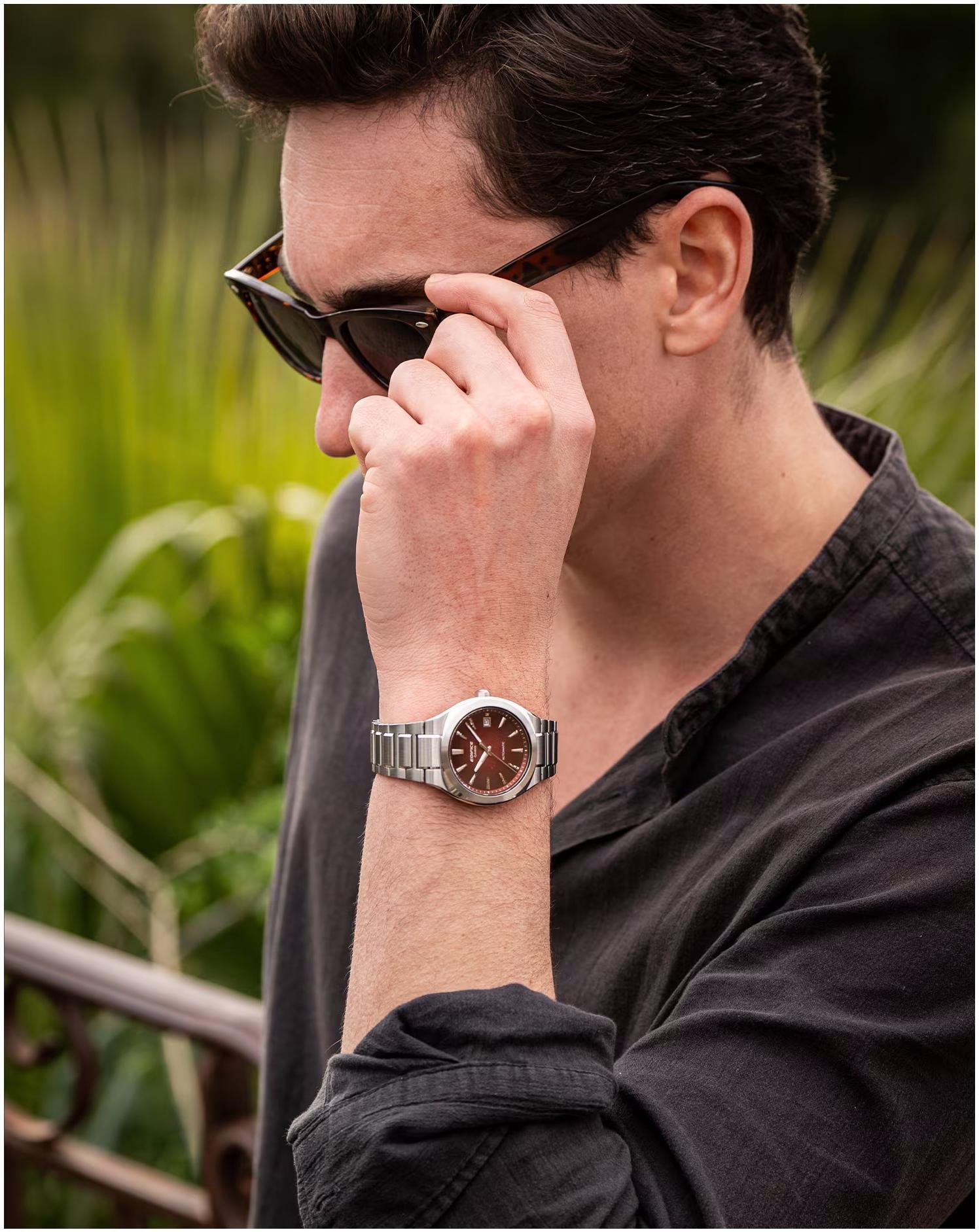 Automatic Electroformed Textured Red Dial 38 mm Casio EDIFICE EFK-200D-4AER - hover