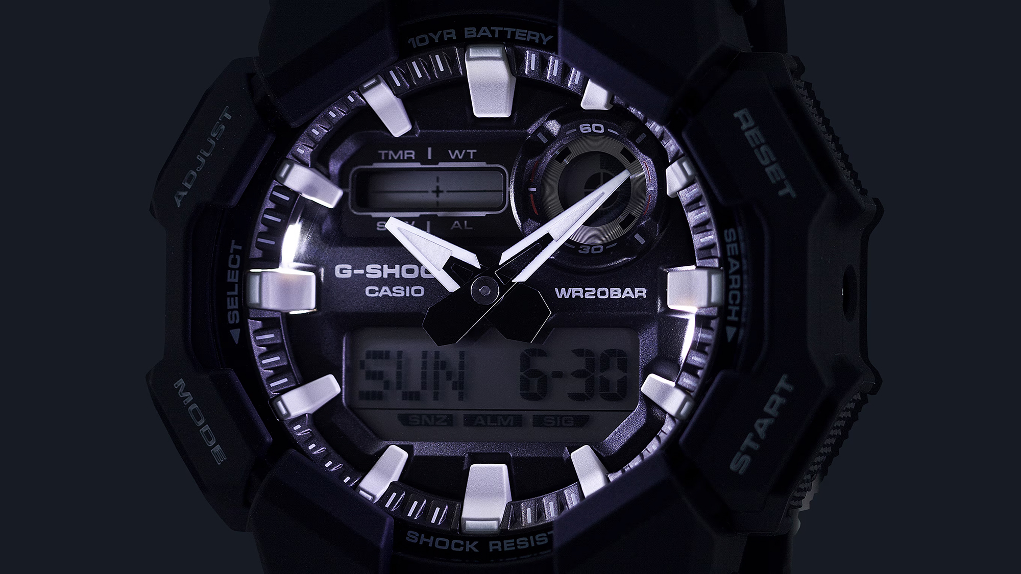 Casio GA-010-1AER zegarek