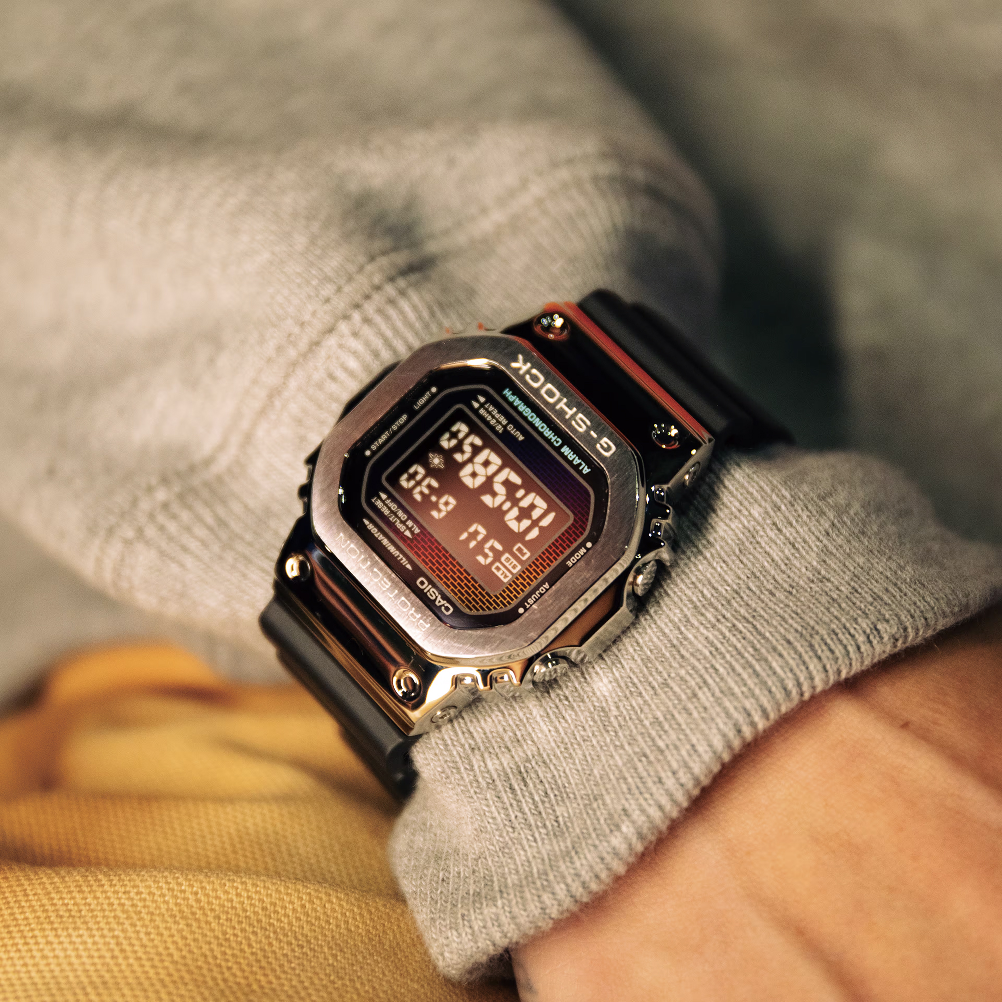 Casio GM-5600RW-1ER zegarek