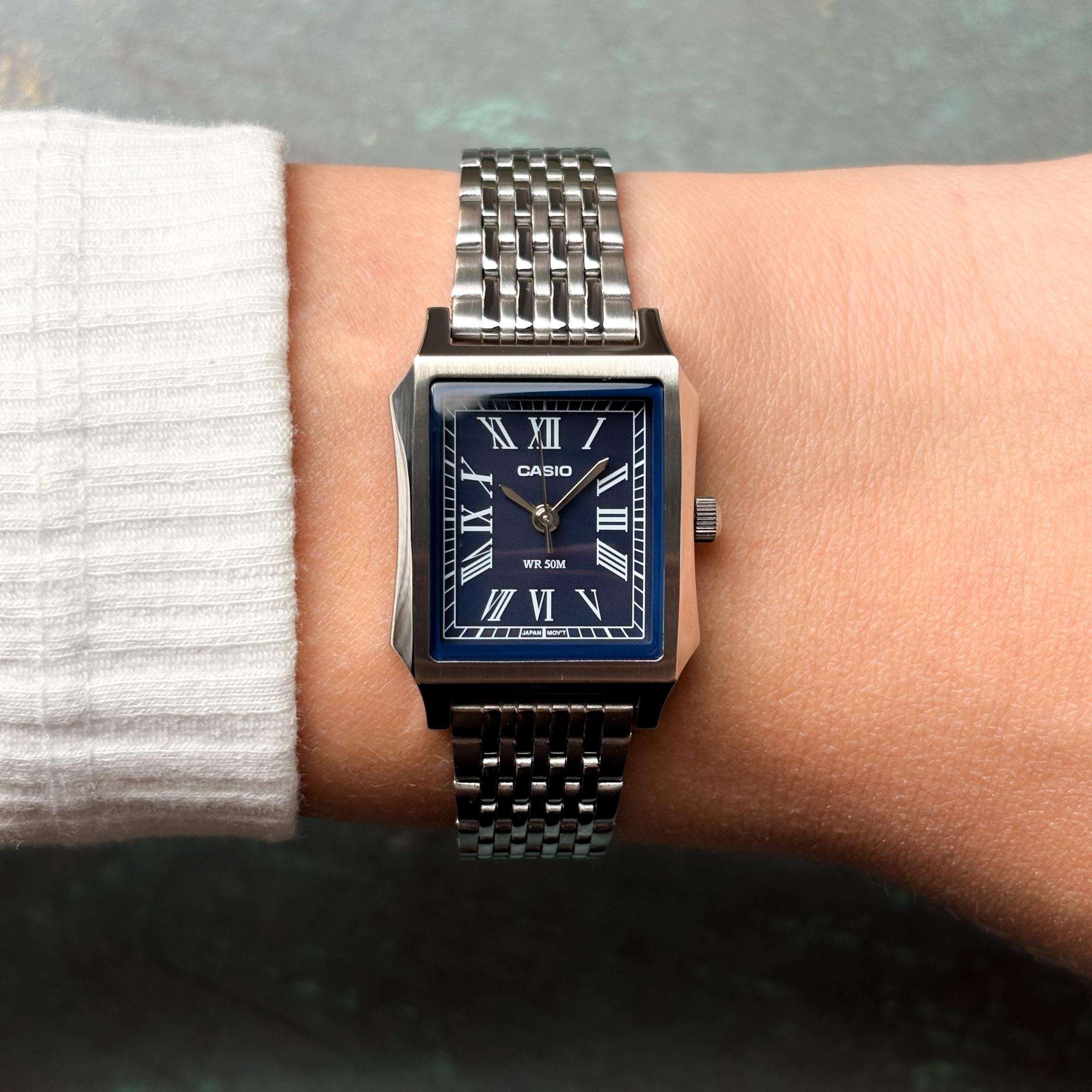 Casio LTP-B190D-2BVER zegarek srebrny klasyczny Klasyczne bransoleta - miniatura 5
