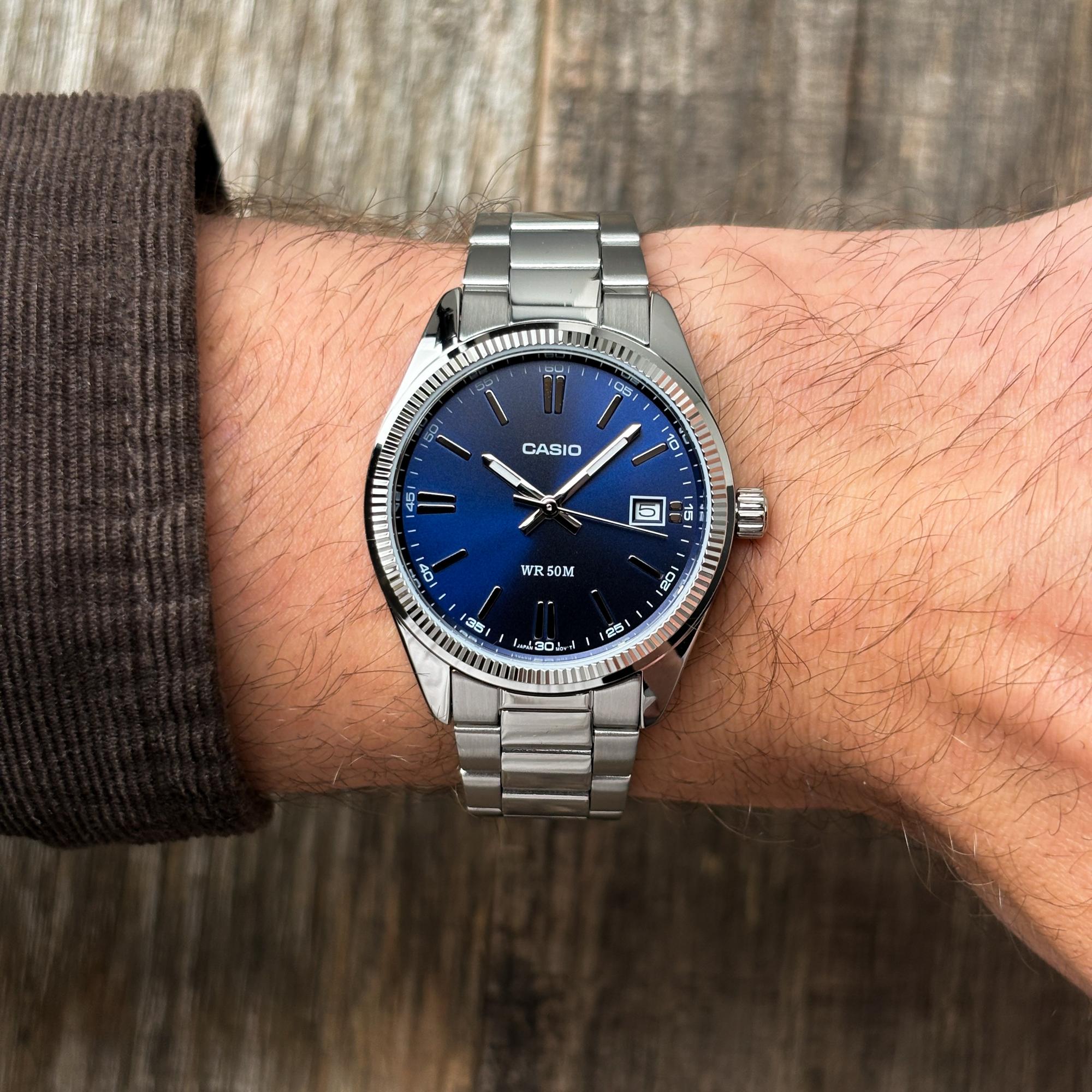 Casio UTP-1302PD-2A1VEF zegarek męski Klasyczne - miniatura 2