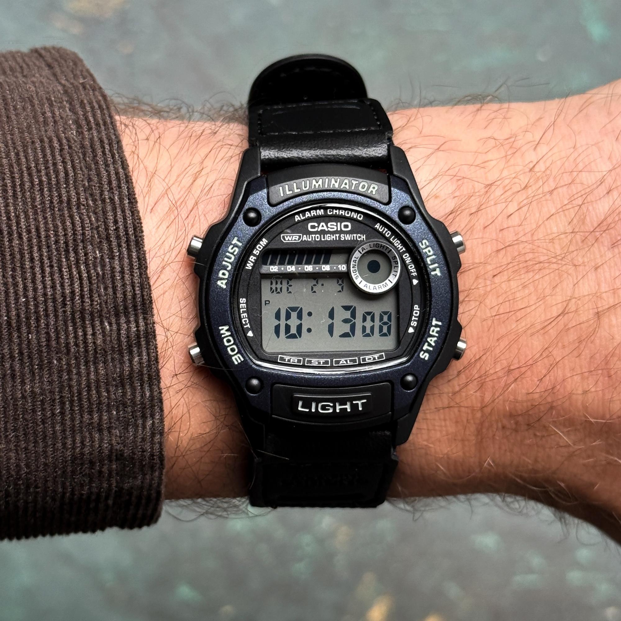 Casio W-220HF-2AVEF męski zegarek Sportowe pasek - miniatura 6