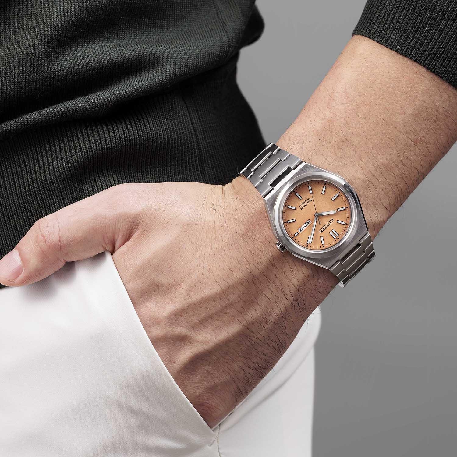 Citizen AW0130-85ZE zegarek męski Titanium
