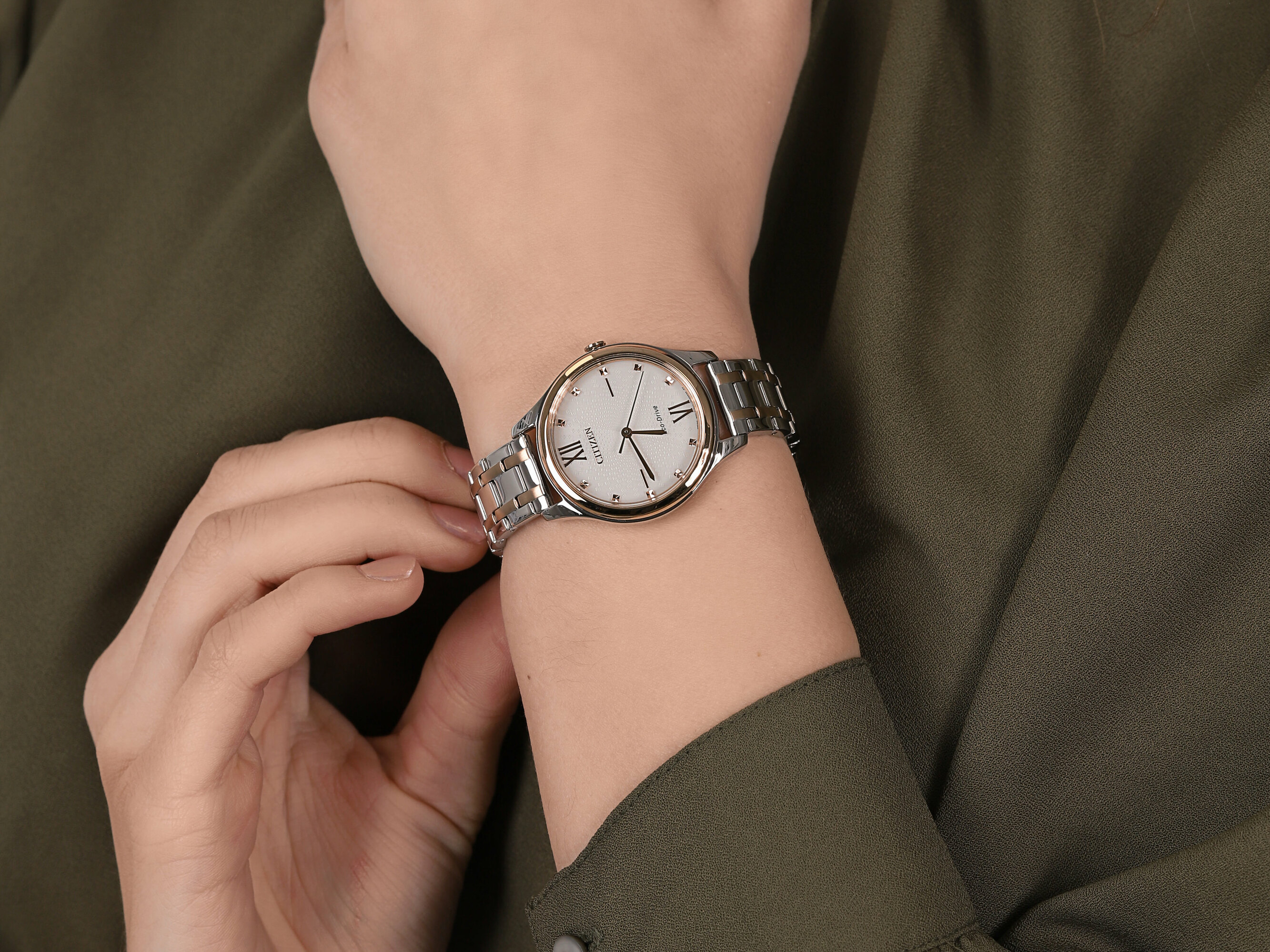 Citizen EM0506-77A zegarek klasyczny Ecodrive