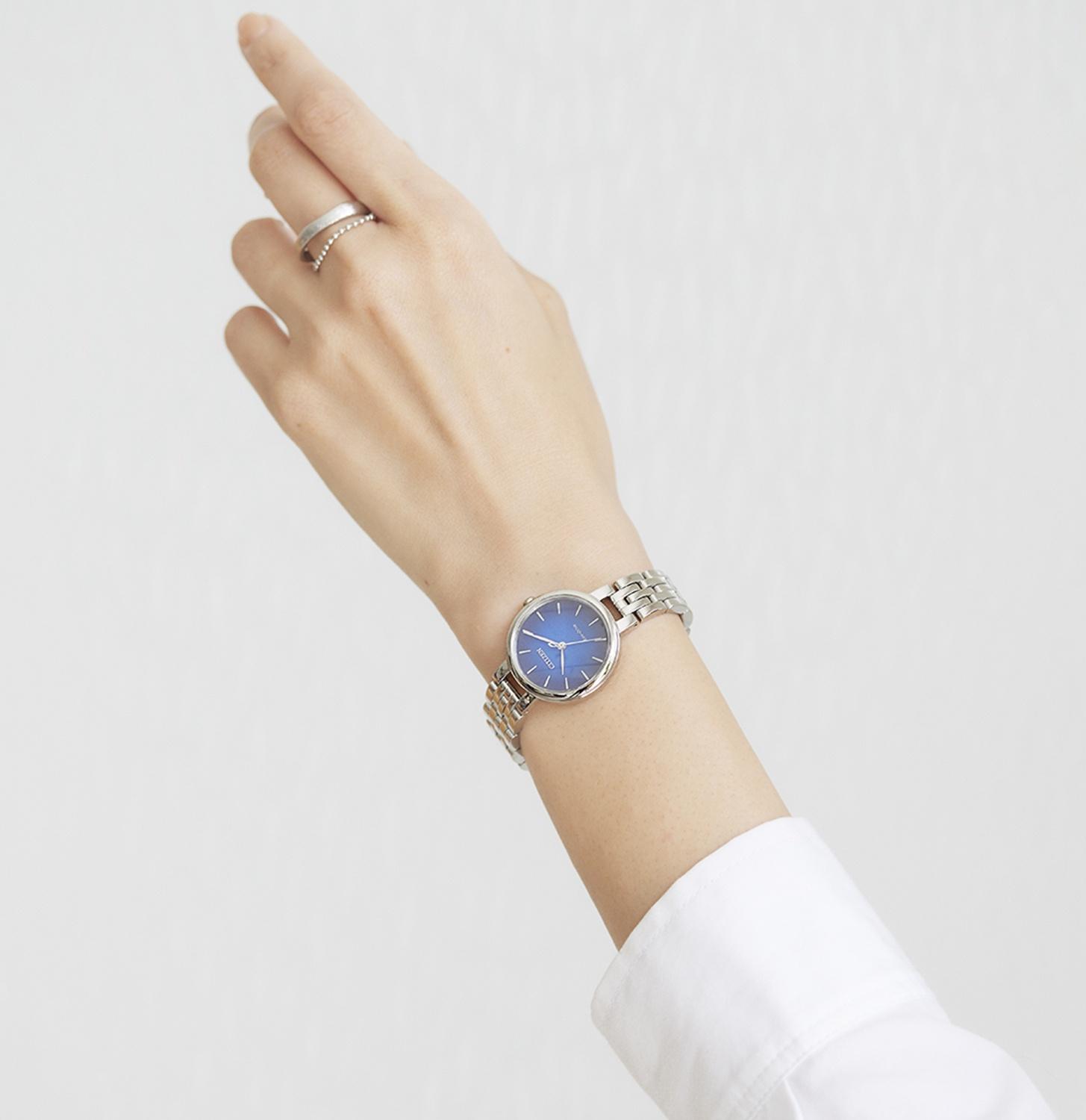 Citizen EM0990-81L Classic L Eco-Drive zegarek klasyczny Lady