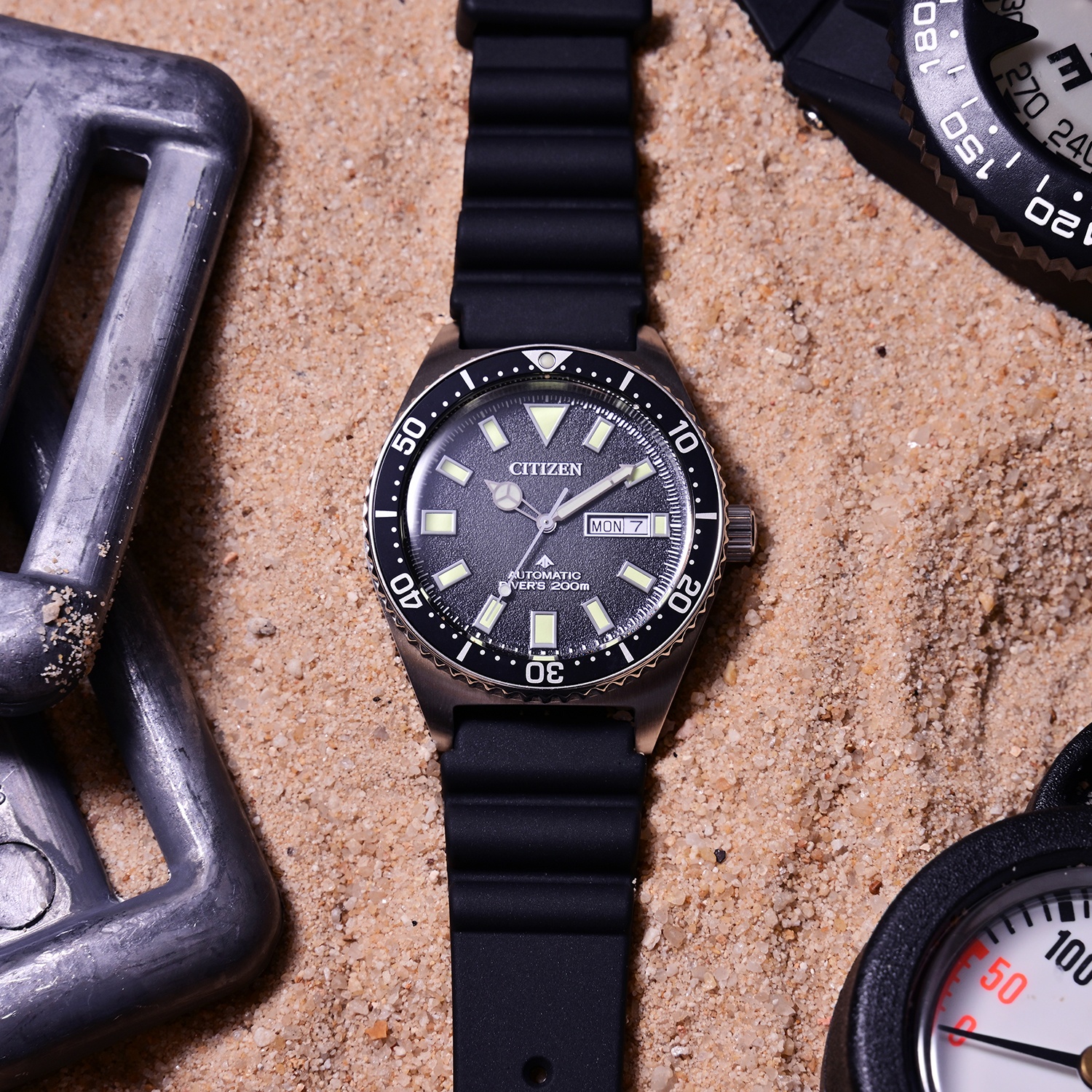Citizen NY0120-01EC zegarek