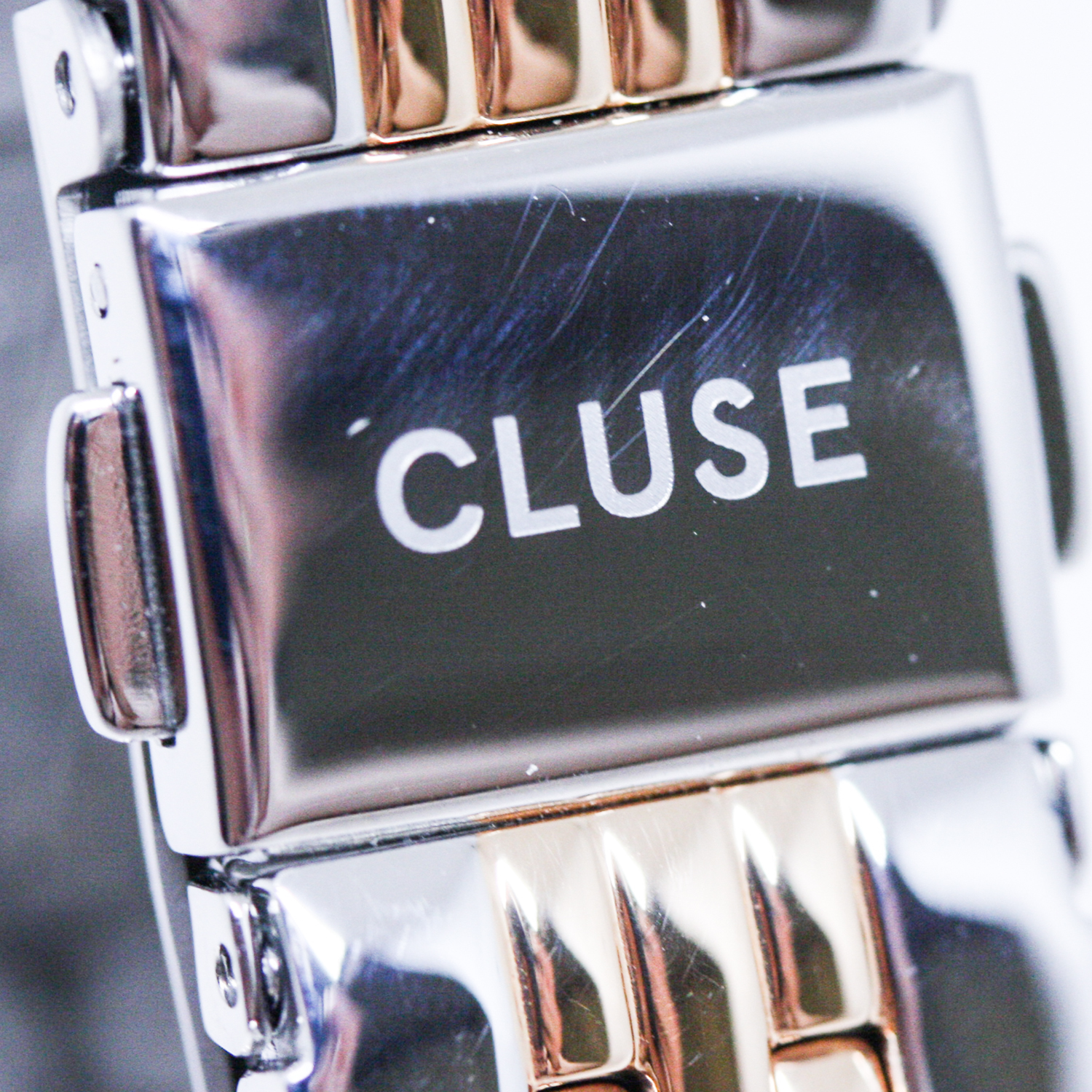 Cluse CW0101208015-POWYSTAWOWY zegarek damski Triomphe