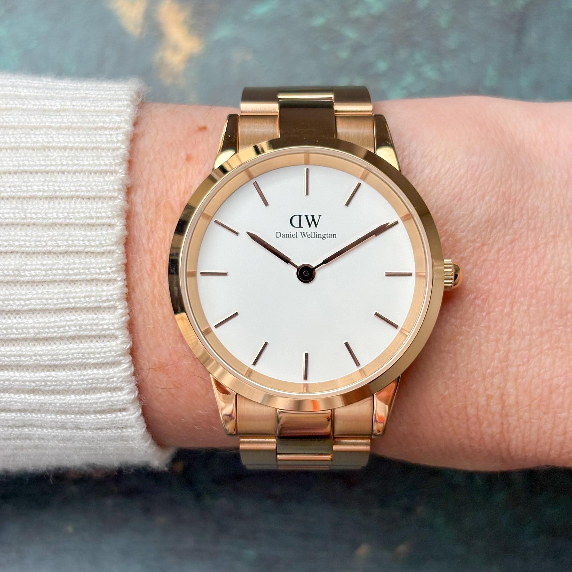 Daniel Wellington DW00100209 zegarek damski Iconic różowe złoto