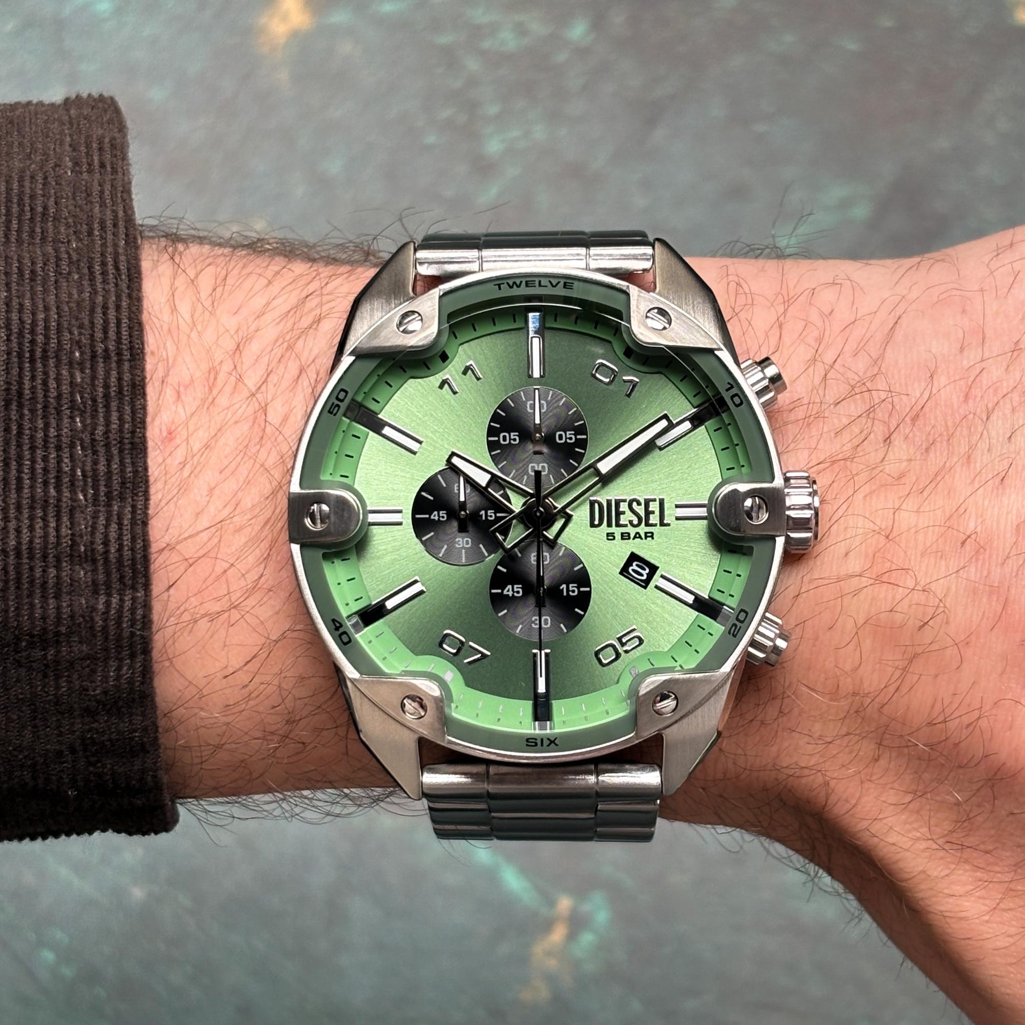 Diesel DZ4712 zegarek męski Spiked srebrny