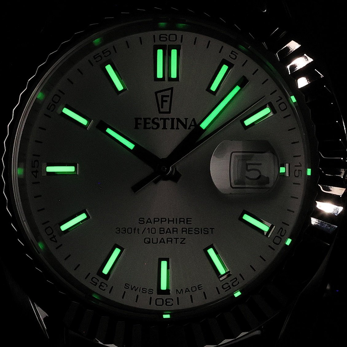 Festina F20084-A Classic Swiss Made Swiss Made klasyczny zegarek srebrny