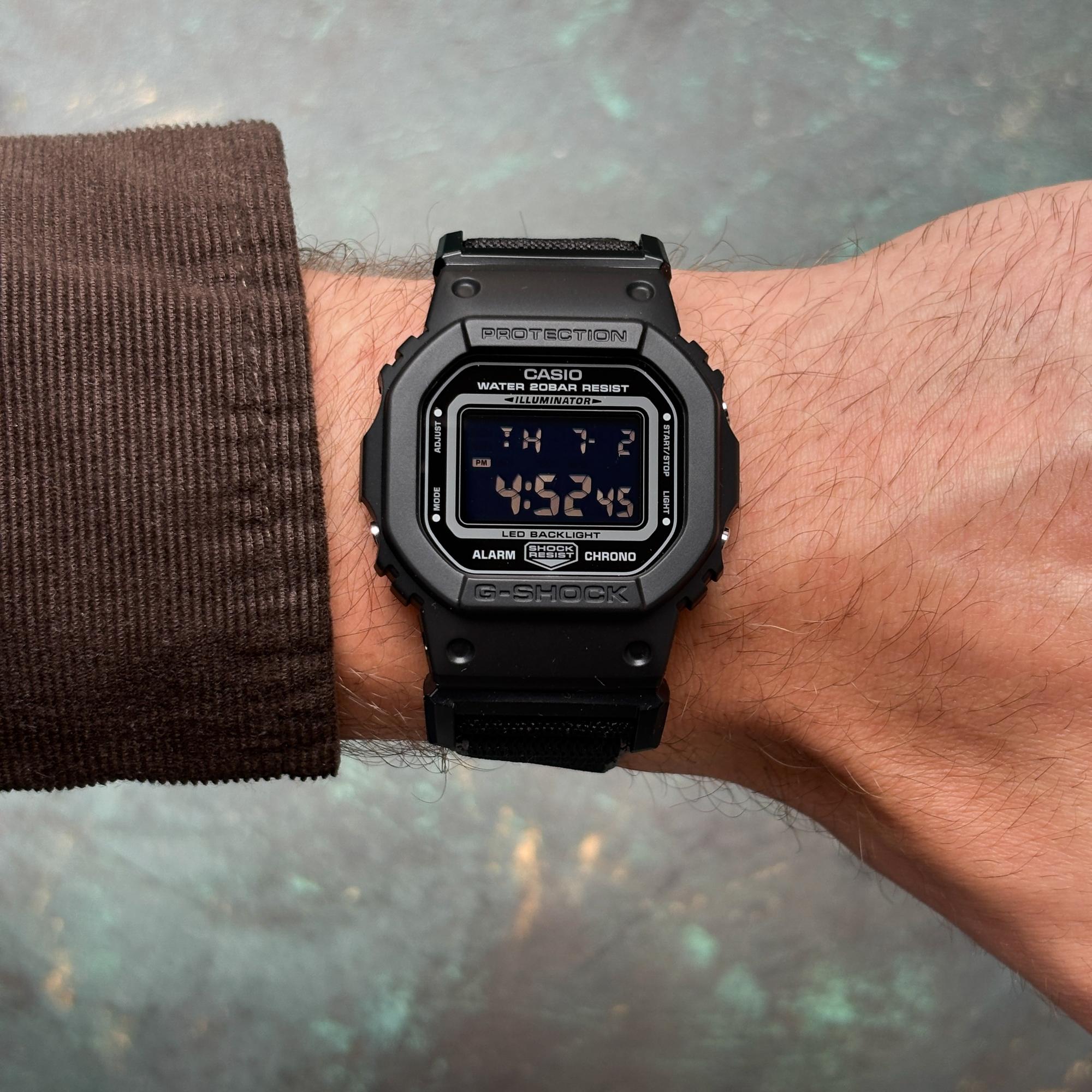G-SHOCK DW-5600MNC-1ER G-SHOCK Original zegarek męski - miniatura 15