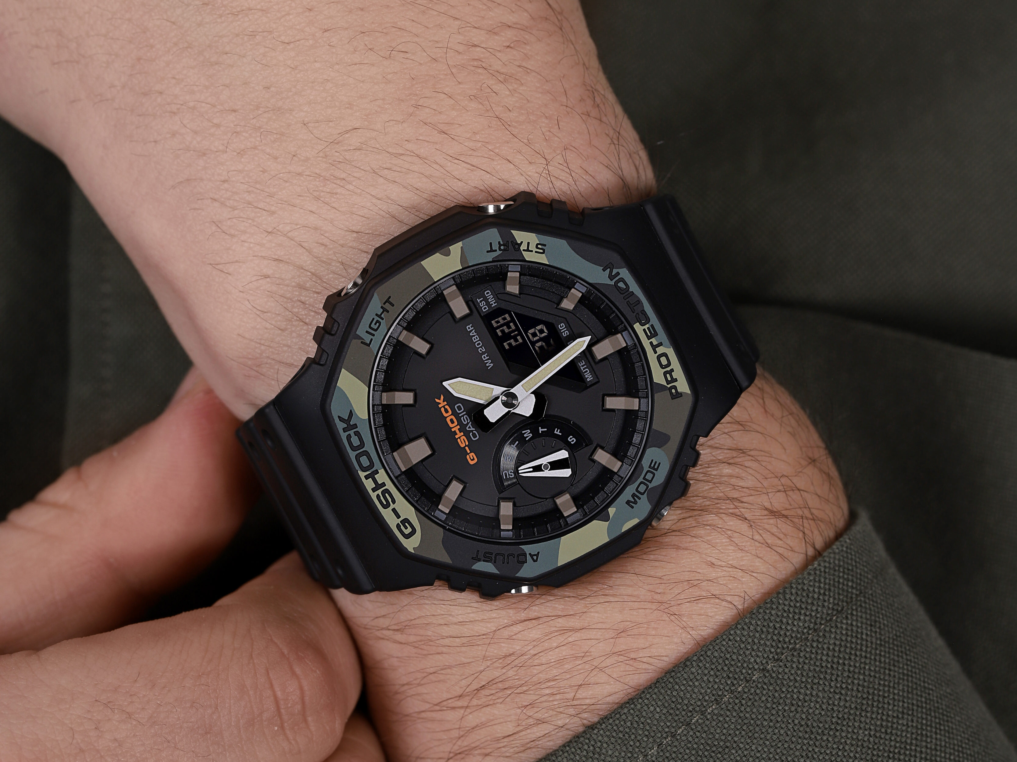 G-SHOCK GA-2100SU-1AER G-Shock sportowy zegarek czarny - miniatura 2