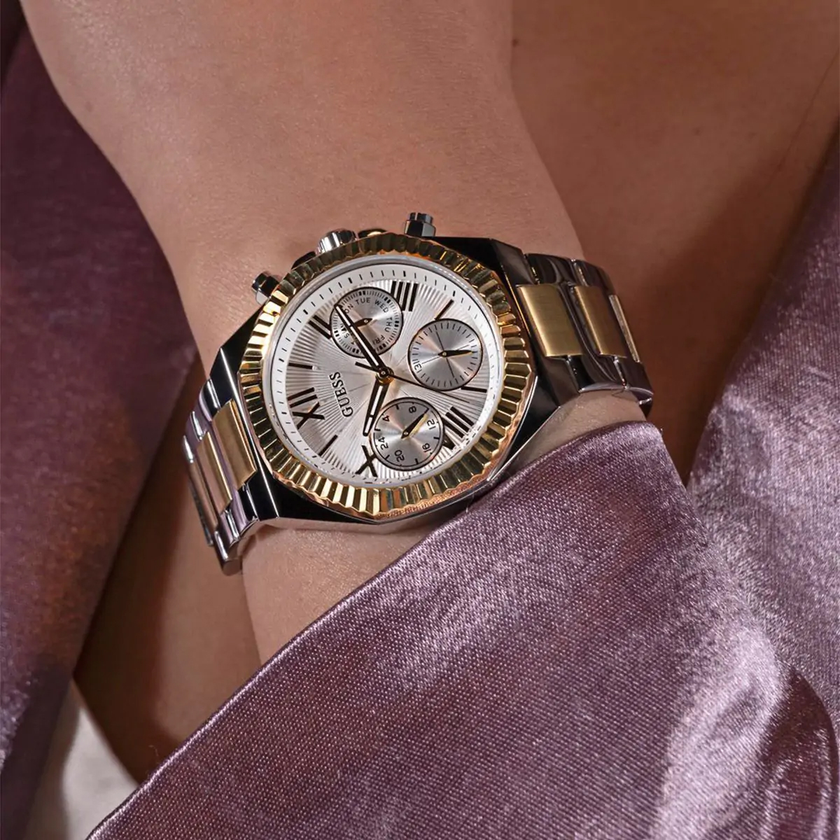 Guess GW0769L3 zegarek