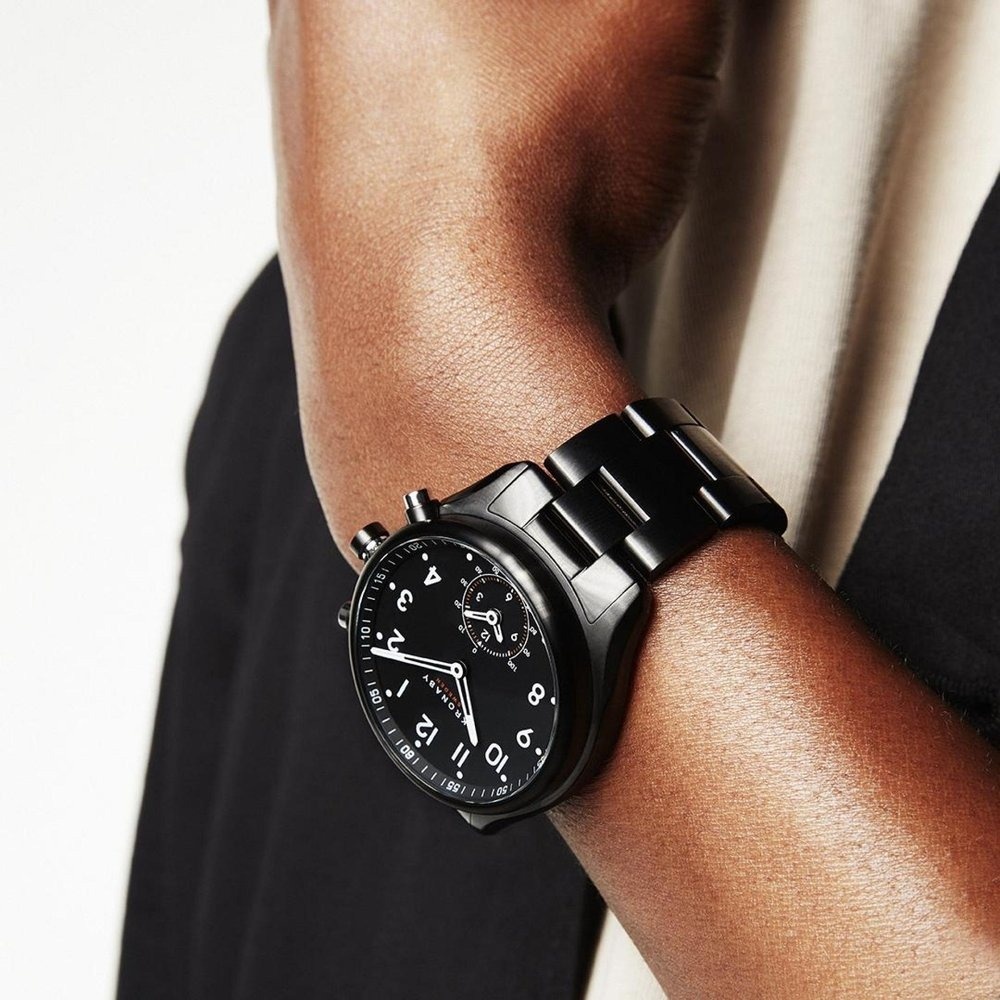 Kronaby S3115-1 smartwatch czarny klasyczny Apex bransoleta