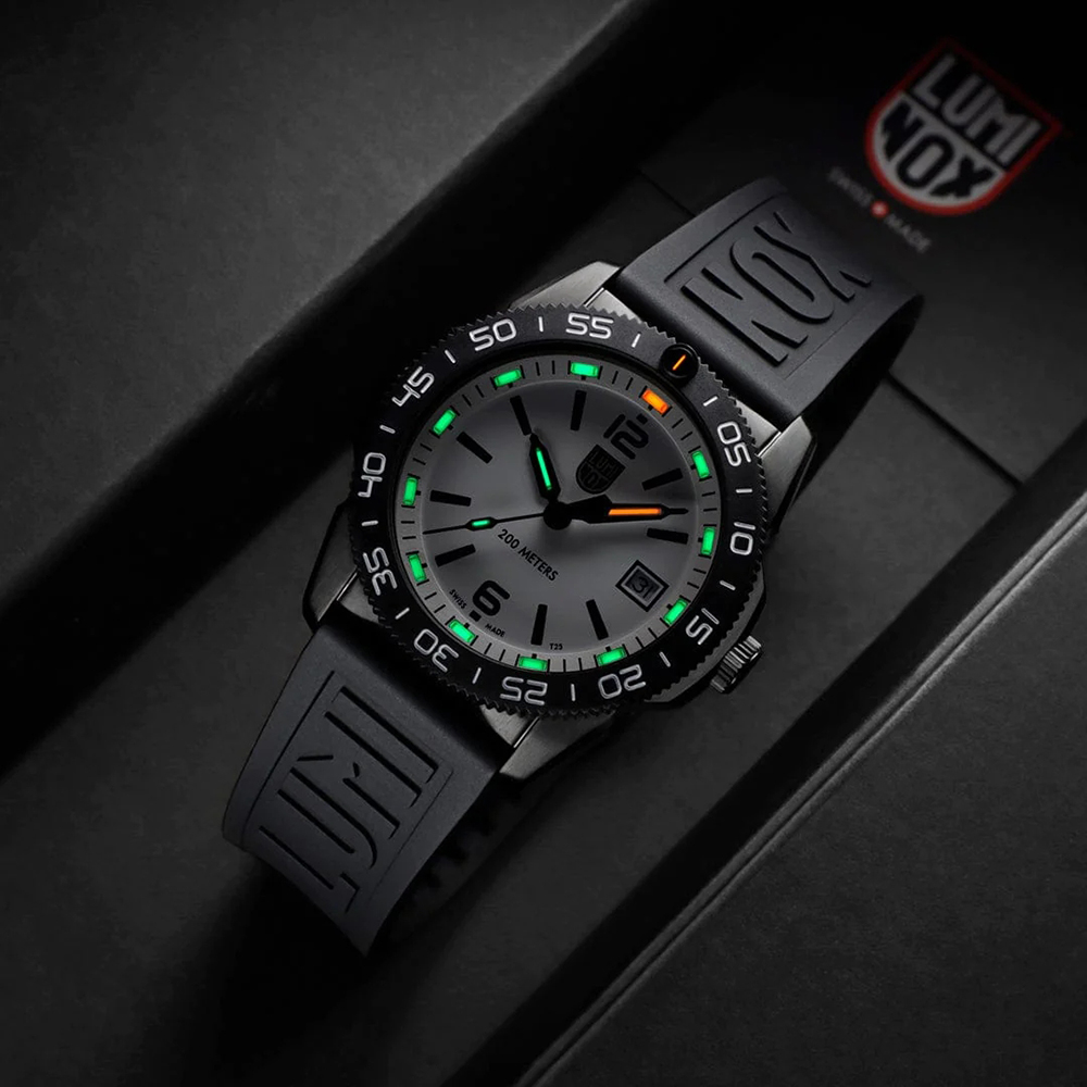 Luminox XS3127M zegarek męski klasyczny Sea Series pasek