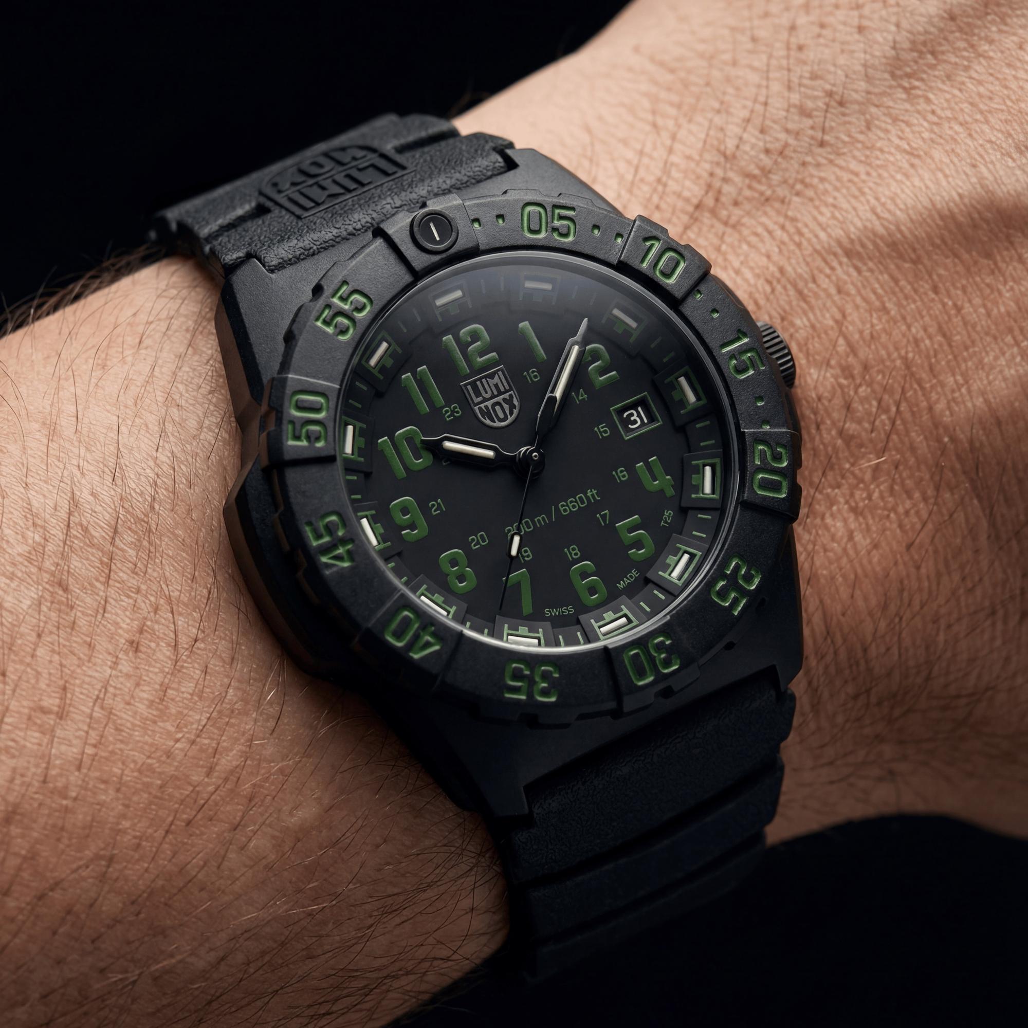 Luminox XS3567 zegarek - miniatura 3