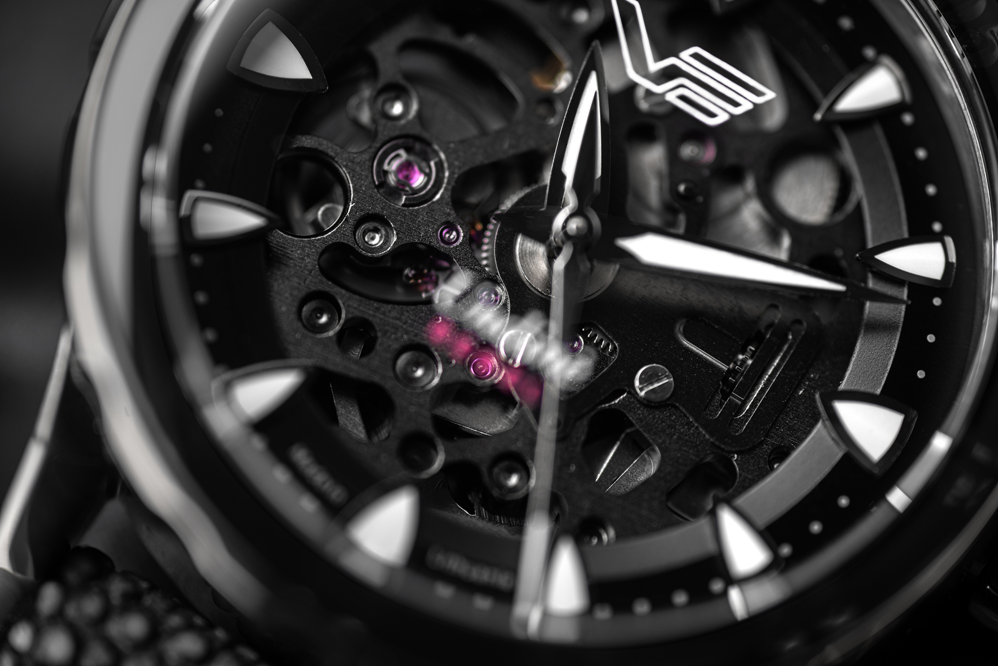 NH72-515D766B zegarek czarny sportowy Undine pasek