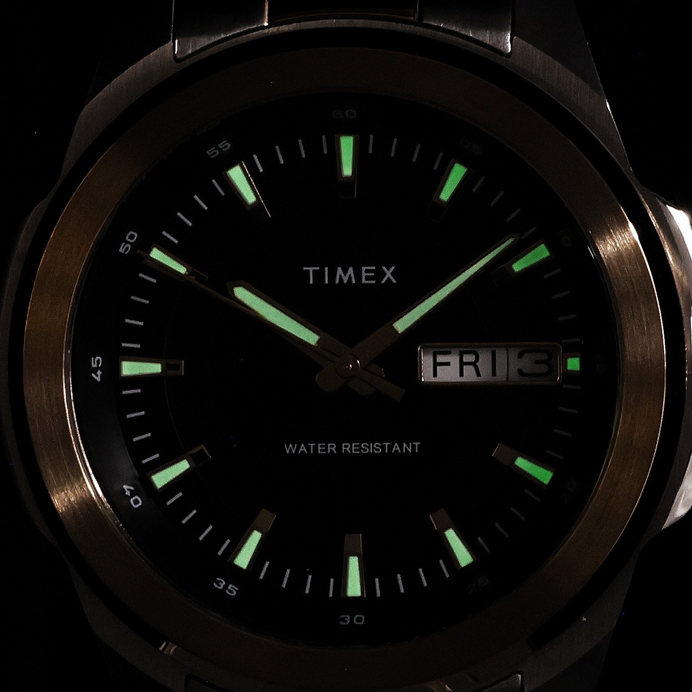 Timex TW2Y35300 Essex Day and Date 45mm Stainless Steel Bracelet Watch Essex Avenue klasyczny zegarek srebrny