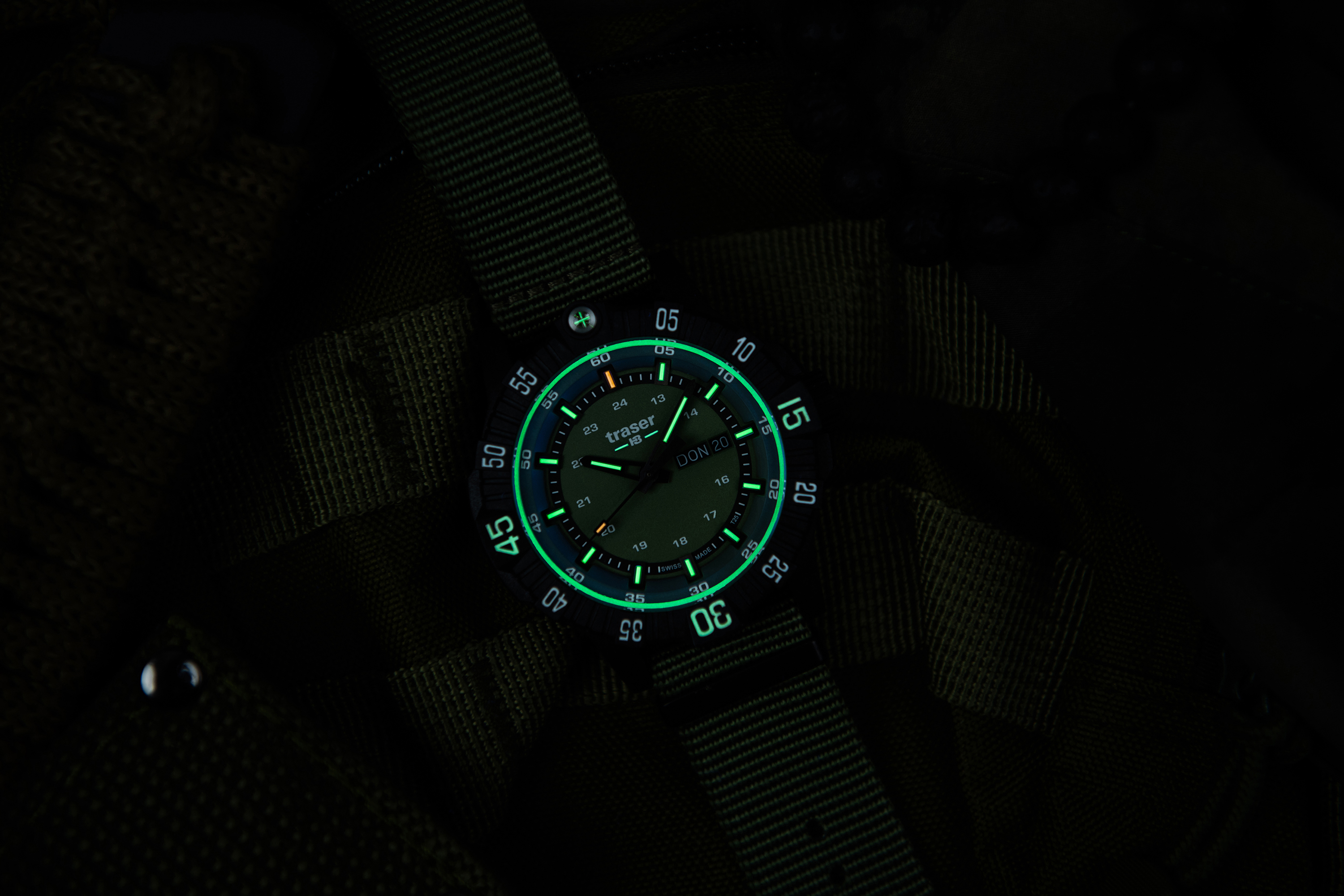 Traser TS-110726 P99 Q Tactical P99 Q Tactical Green NATO Strap zegarek męski wojskowy szafirowe - miniatura 8