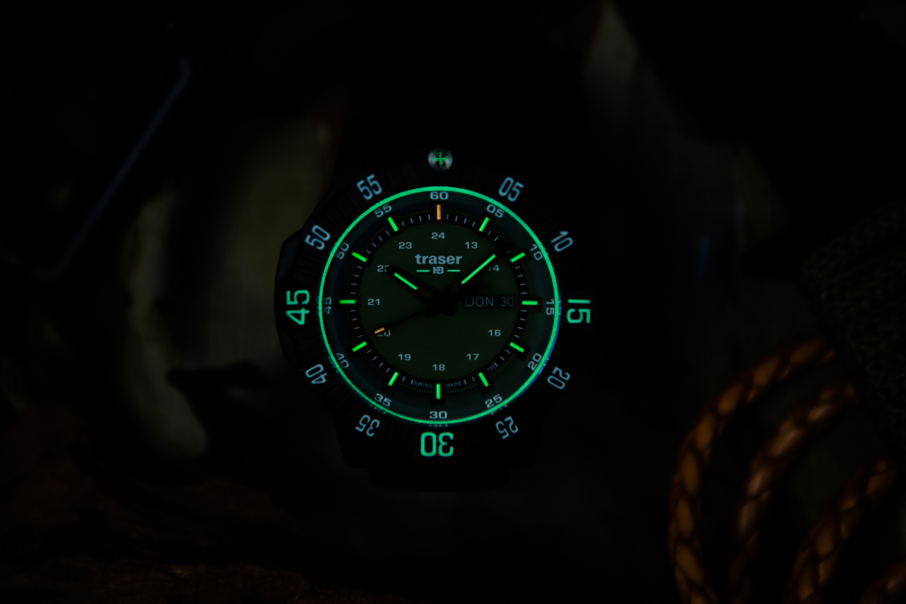 Traser TS-110727 P99 Q Tactical P99 Q Tactical Green Rubber Strap zegarek męski wojskowy szafirowe - miniatura 8
