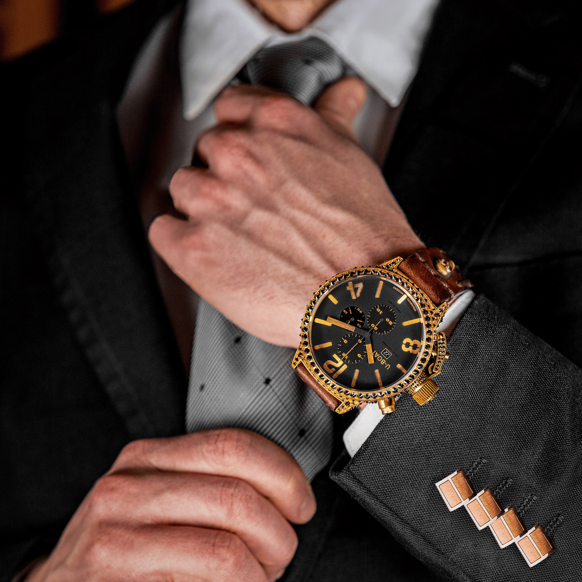 U-BOAT 8054 zegarek
