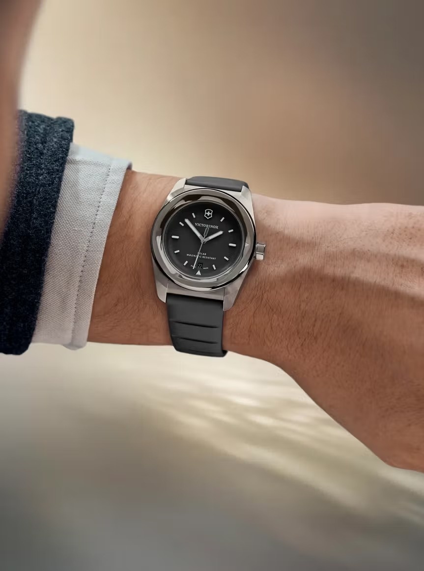 Victorinox 242054 Concept Concept One Solar zegarek męski klasyczny szafirowe