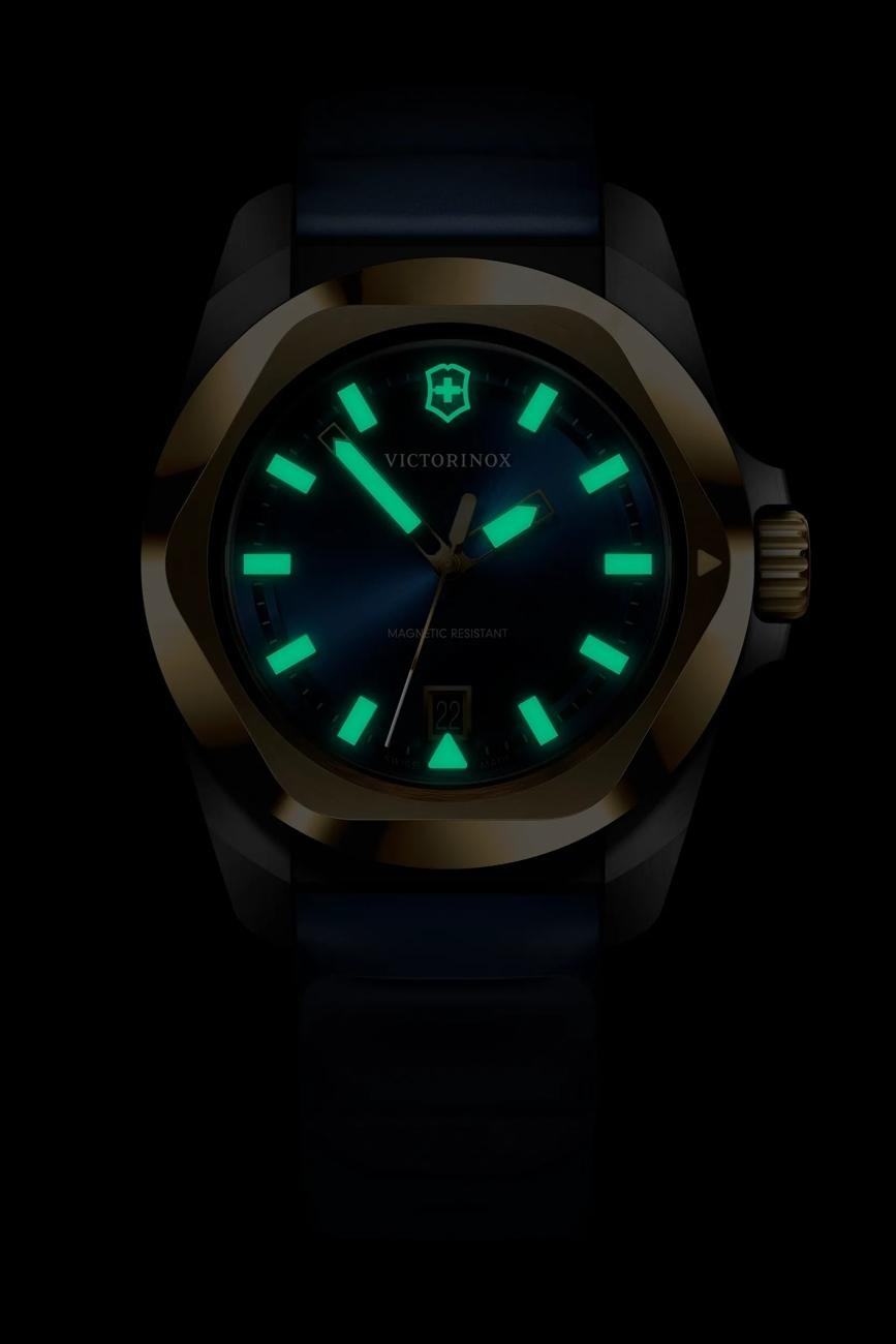 Victorinox 242088 zegarek