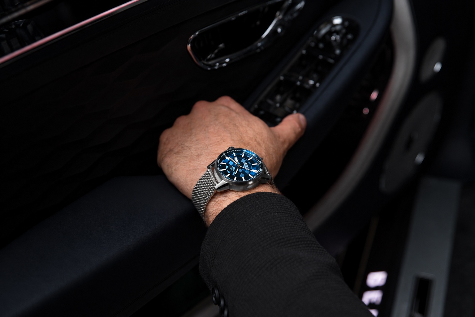 Vostok Europe YN56-561A799B Limousine 43mm Generation 2 Automatic Day-Date zegarek klasyczny Limousine - miniatura 3