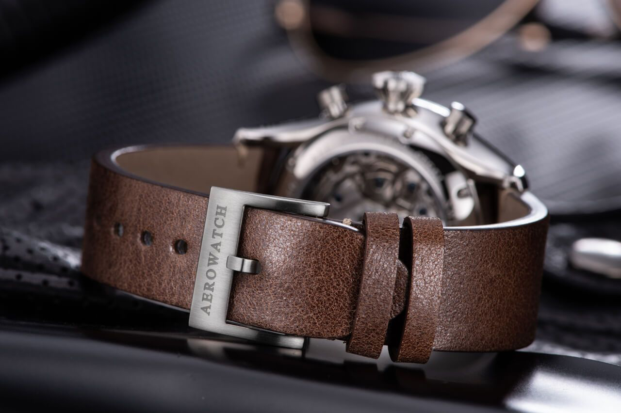 zegarek Aerowatch 61989-AA05 automatyczny męski Les Grandes Classiques LES GRANDES CLASSIQUES PILOTE