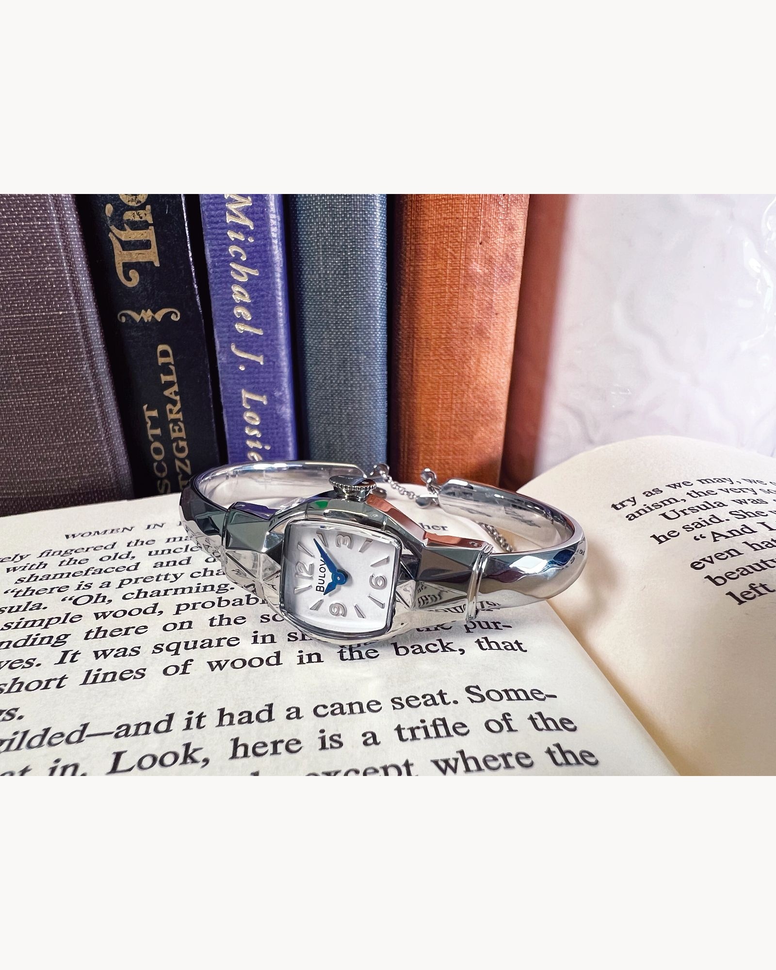 zegarek Bulova 96L333 kwarcowy damski Archive Series Archive Series American Girl Limited Edition