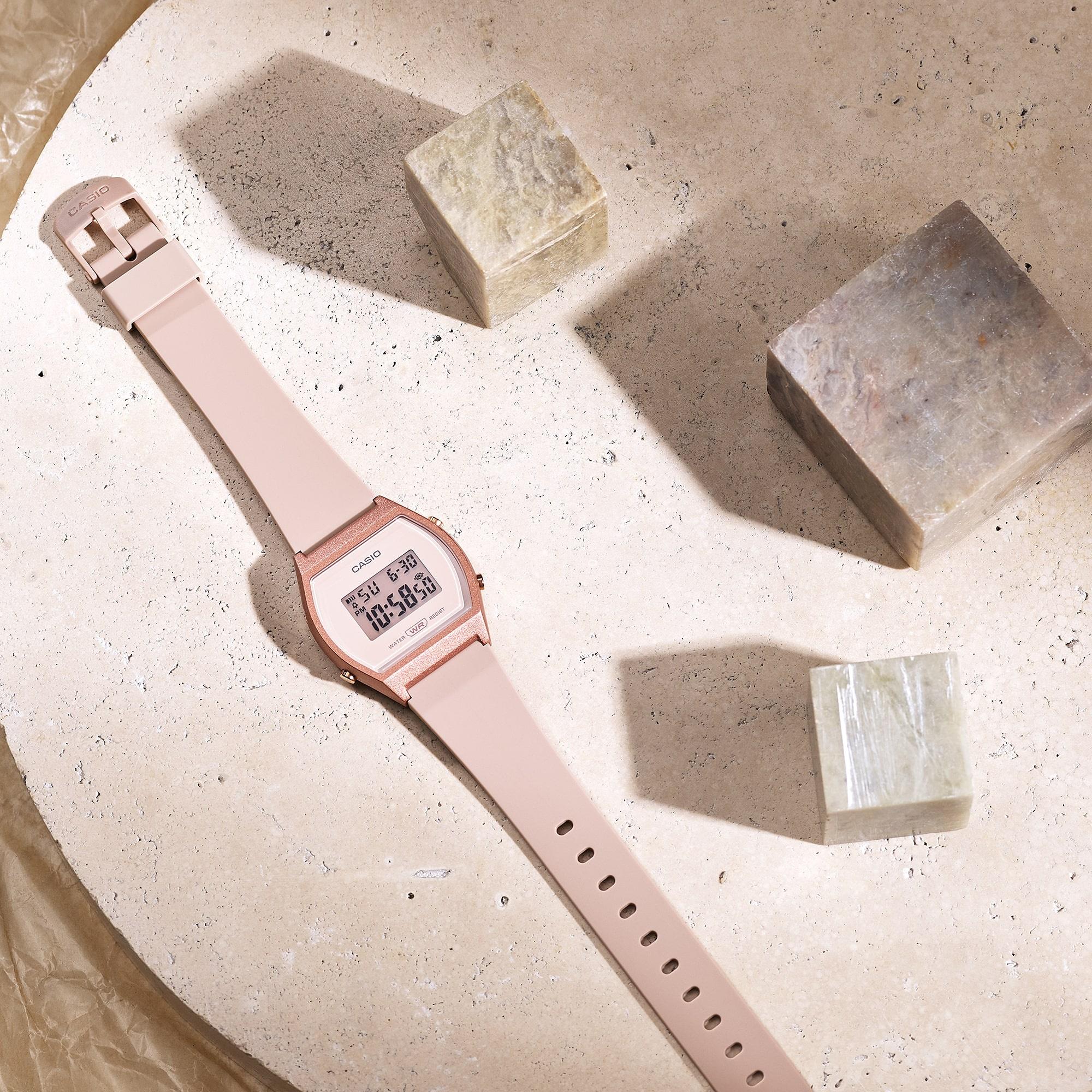 zegarek Casio Vintage LW-204-4AEF kwarcowy damski Vintage Edgy