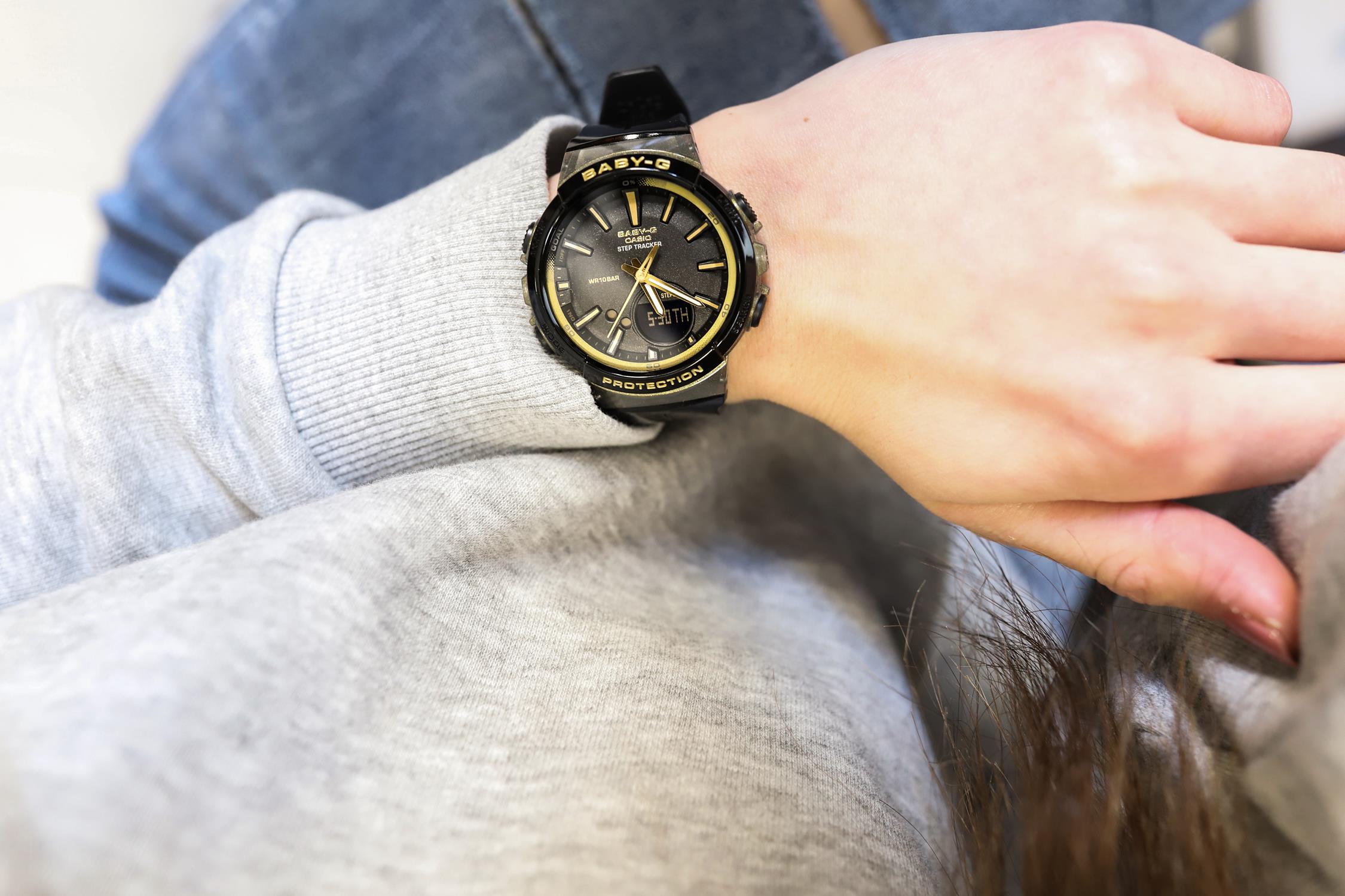 Casio BGS-100GS-1AER zegarek damski Baby-G czarny