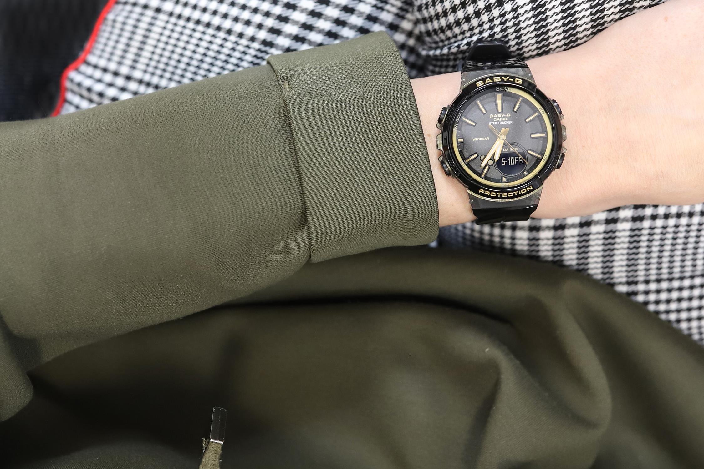 Casio BGS-100GS-1AER zegarek japońskie Baby-G