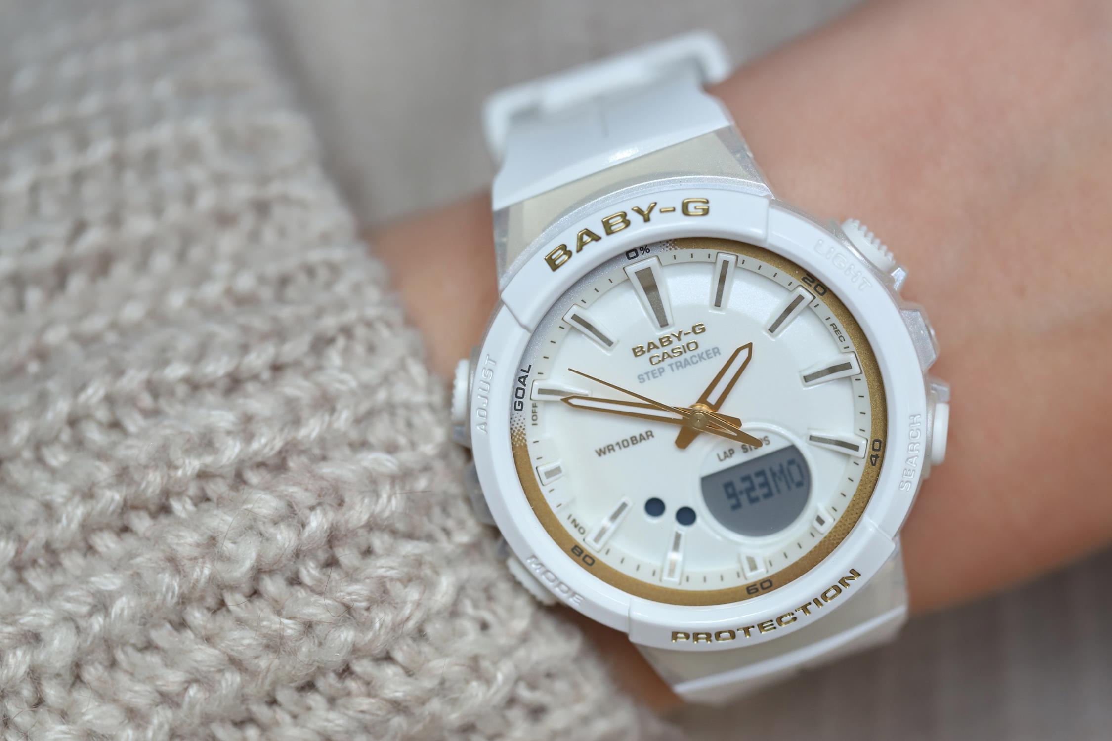 Casio BGS-100GS-7AER Baby-G Step Tracker Baby-G sportowy zegarek biały