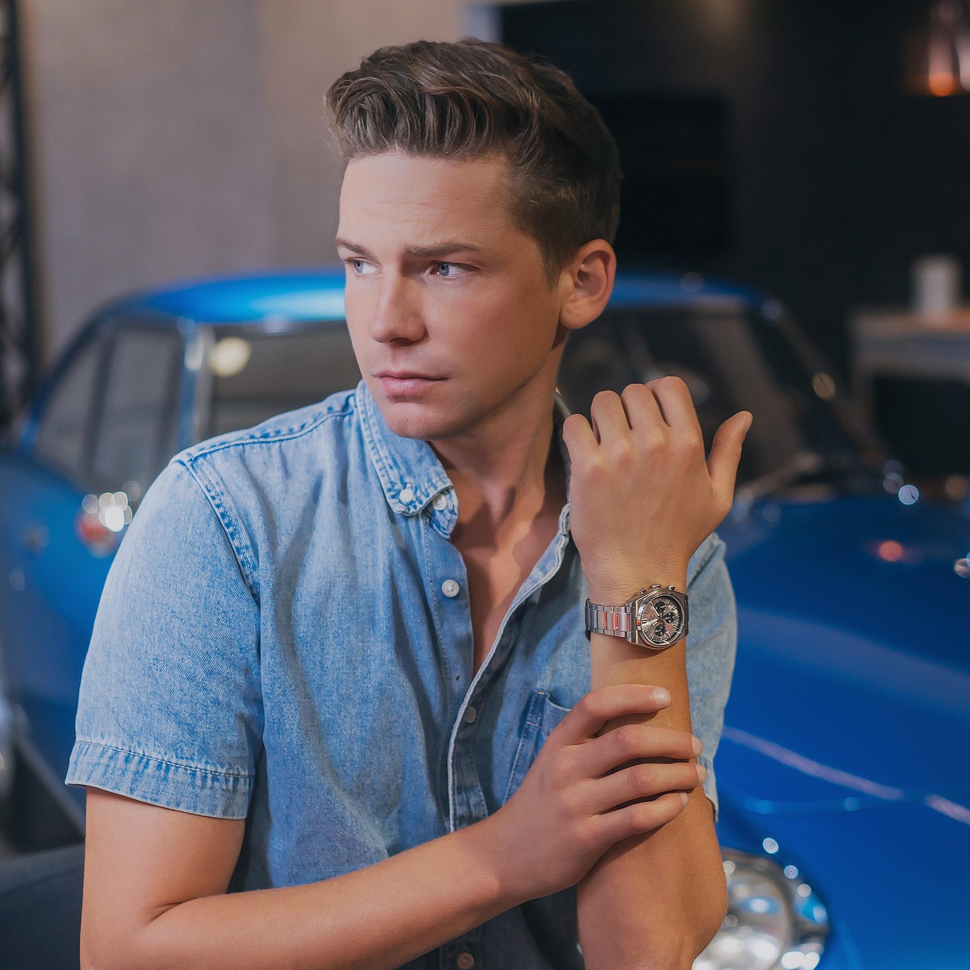 zegarek EDIFICE EFB-730D-7AVUEF Chronograph Edifice szafirowe