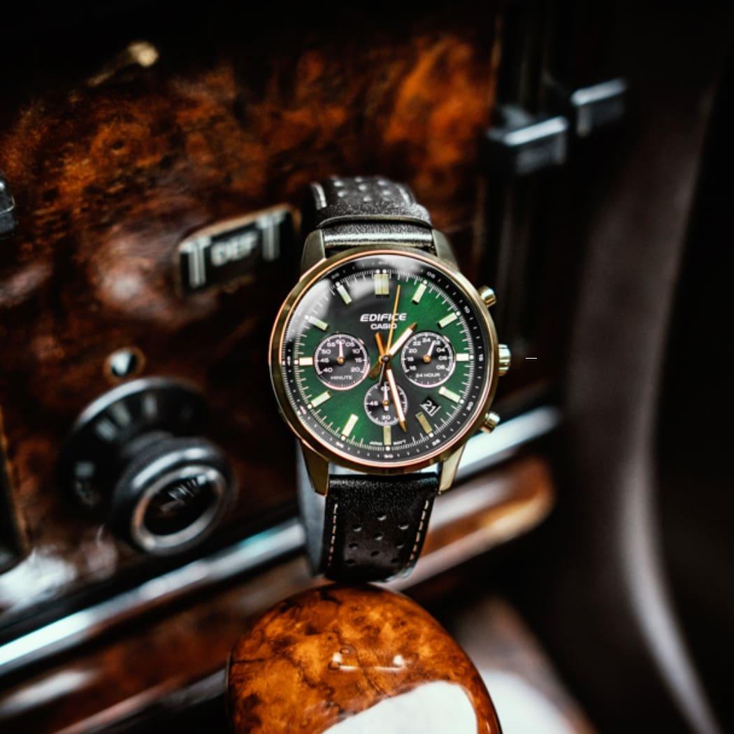 zegarek EDIFICE EFR-575CL-3AEF złoty Edifice