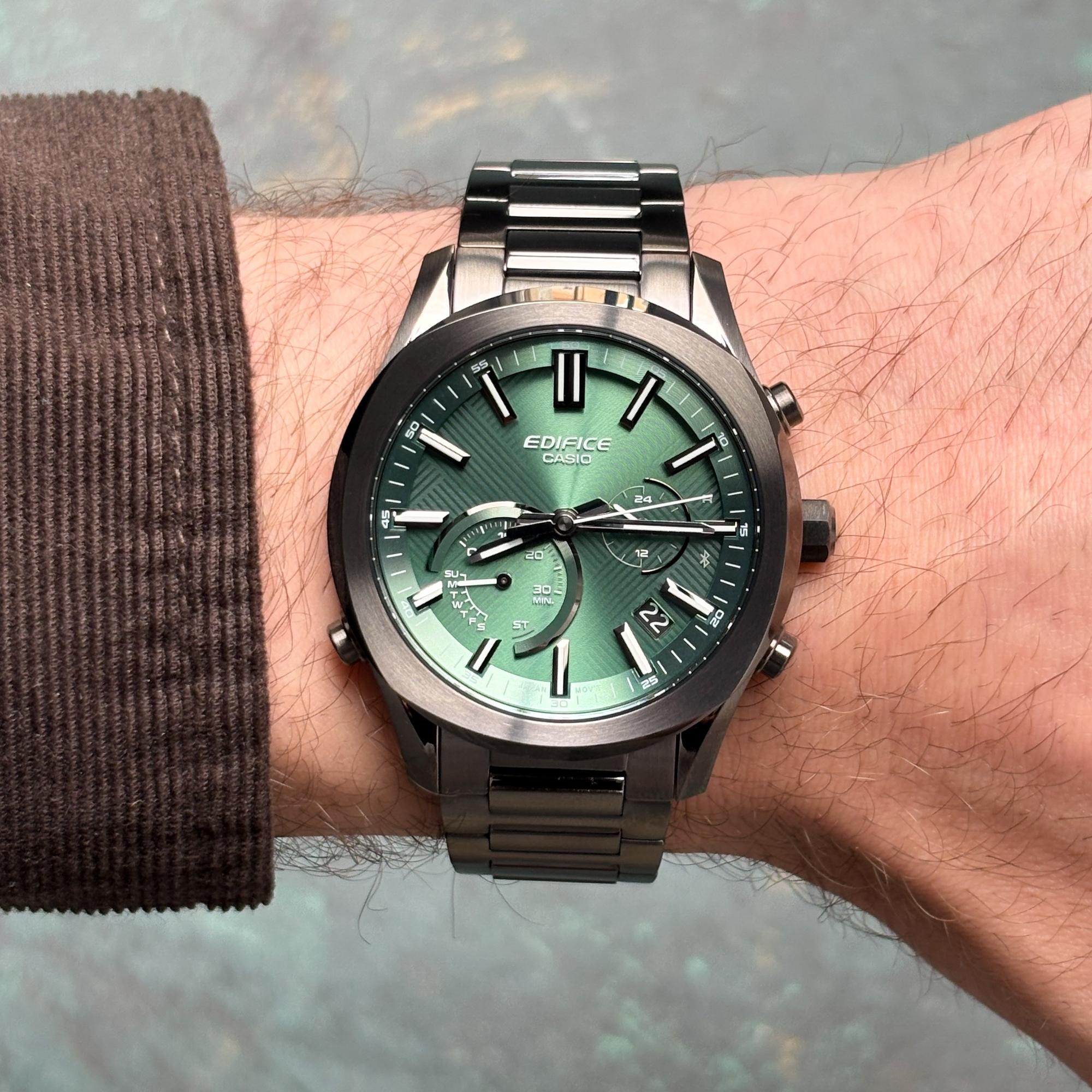 zegarek EDIFICE EQB-1300DC-3AEF solar EDIFICE Momentum - miniatura 12