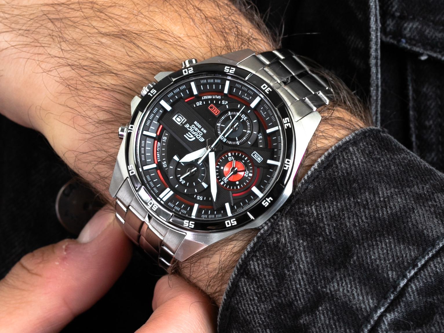 Edifice EFR-556DB-1AVUEF zegarek klasyczny EDIFICE Momentum