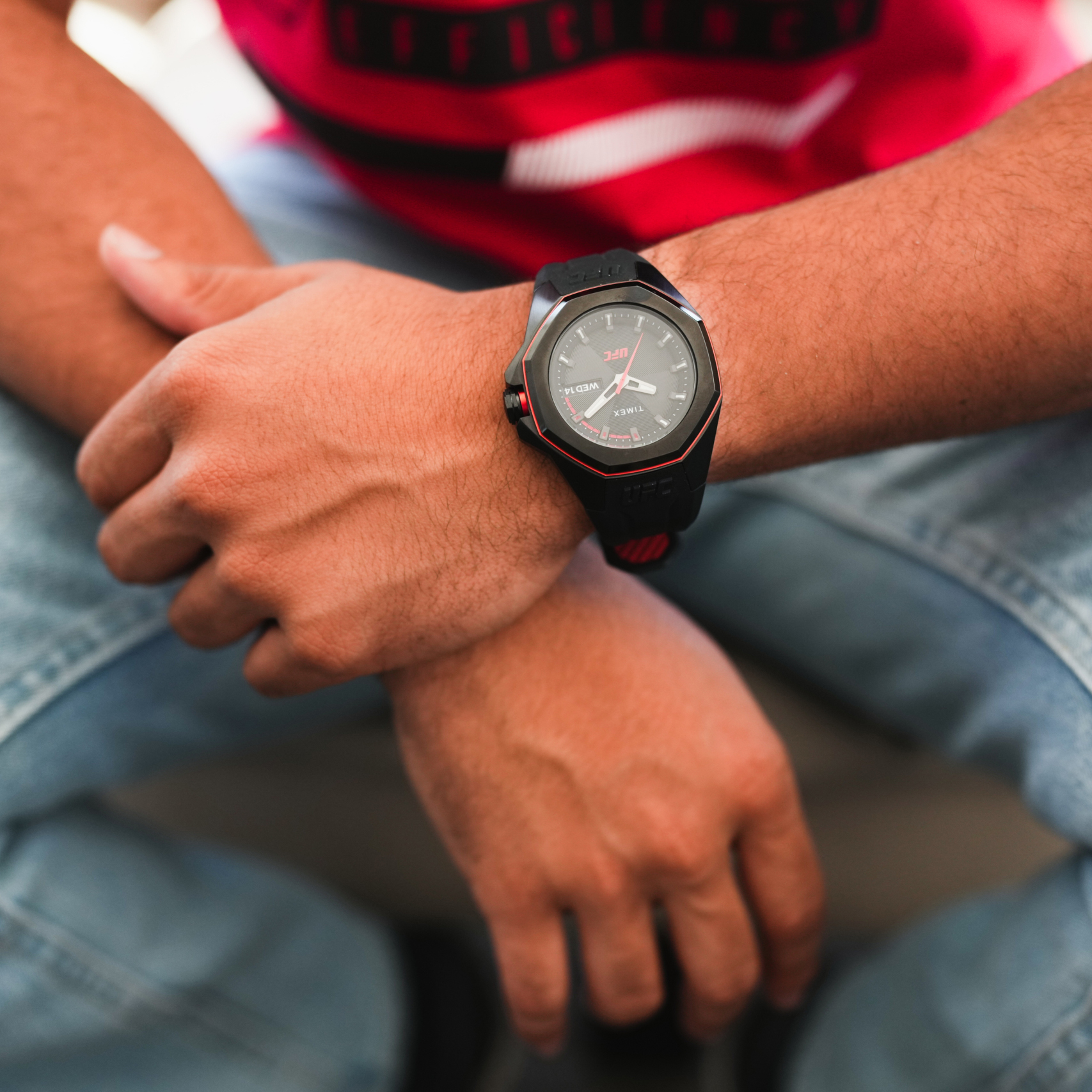 zegarek Timex TW2V57300 czarny UFC