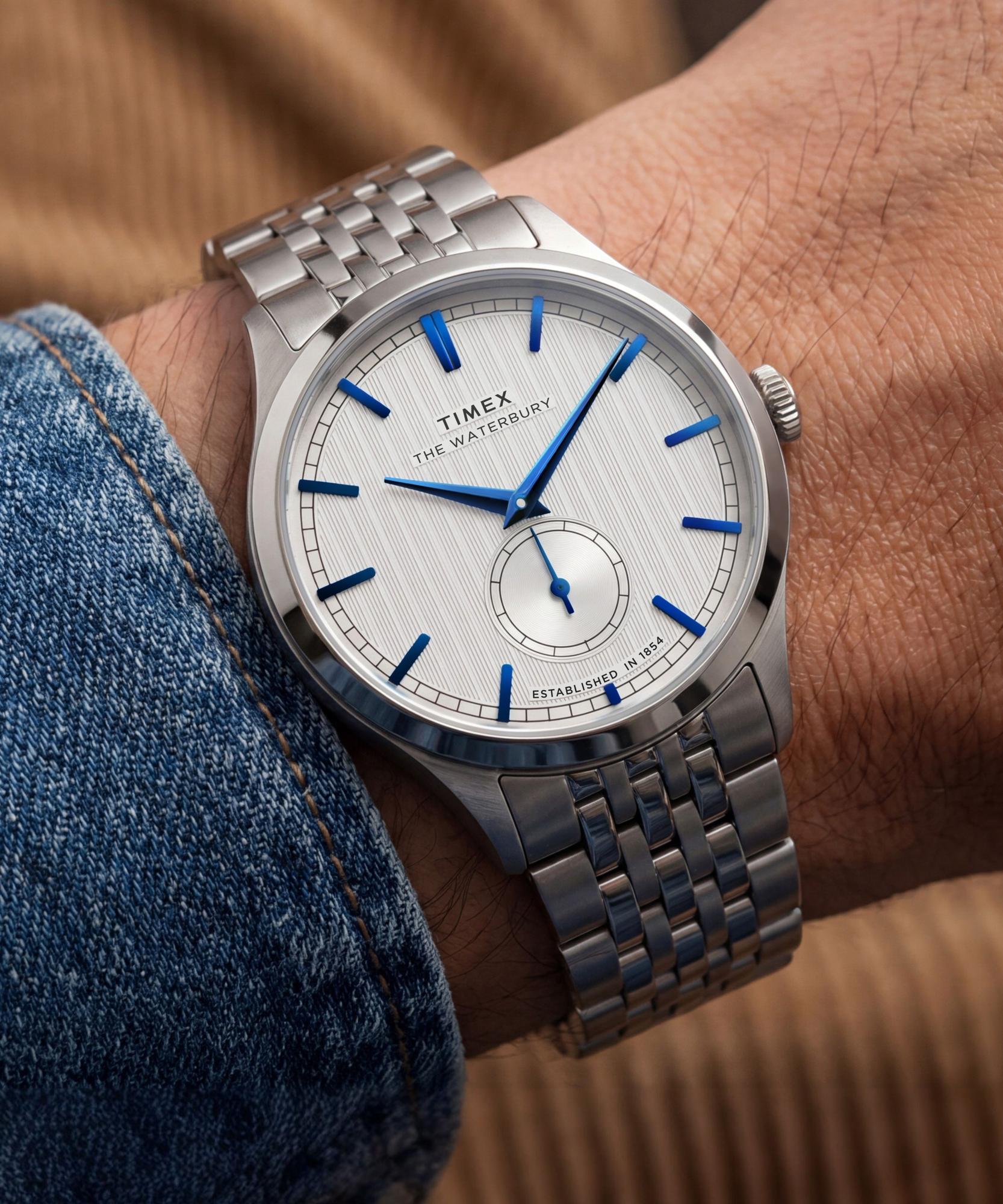 Waterbury Classic 39mm Timex TW2Y91800 - hover