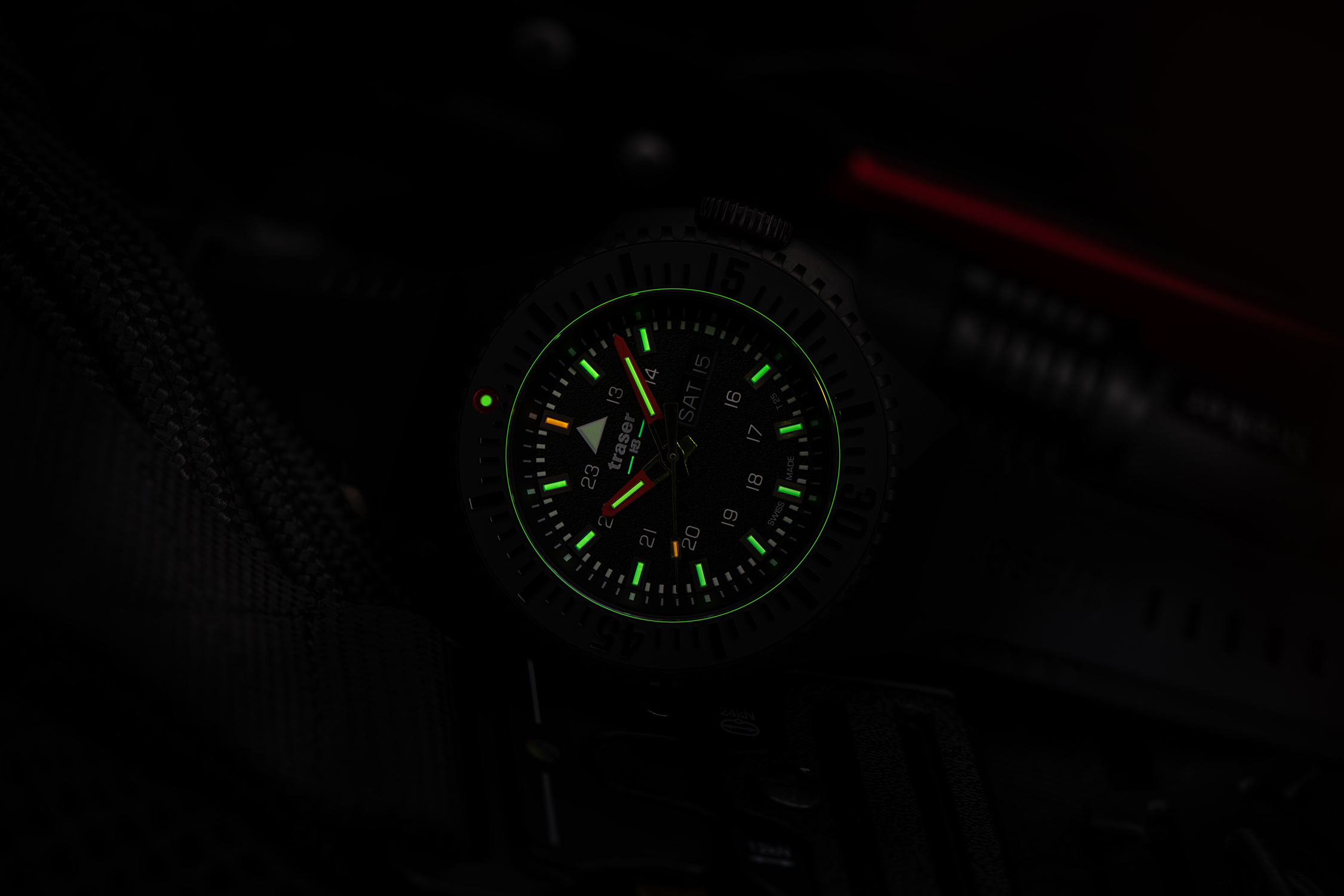 zegarek Traser TS-109855 P69 Black Stealth szafirowe - miniatura 9