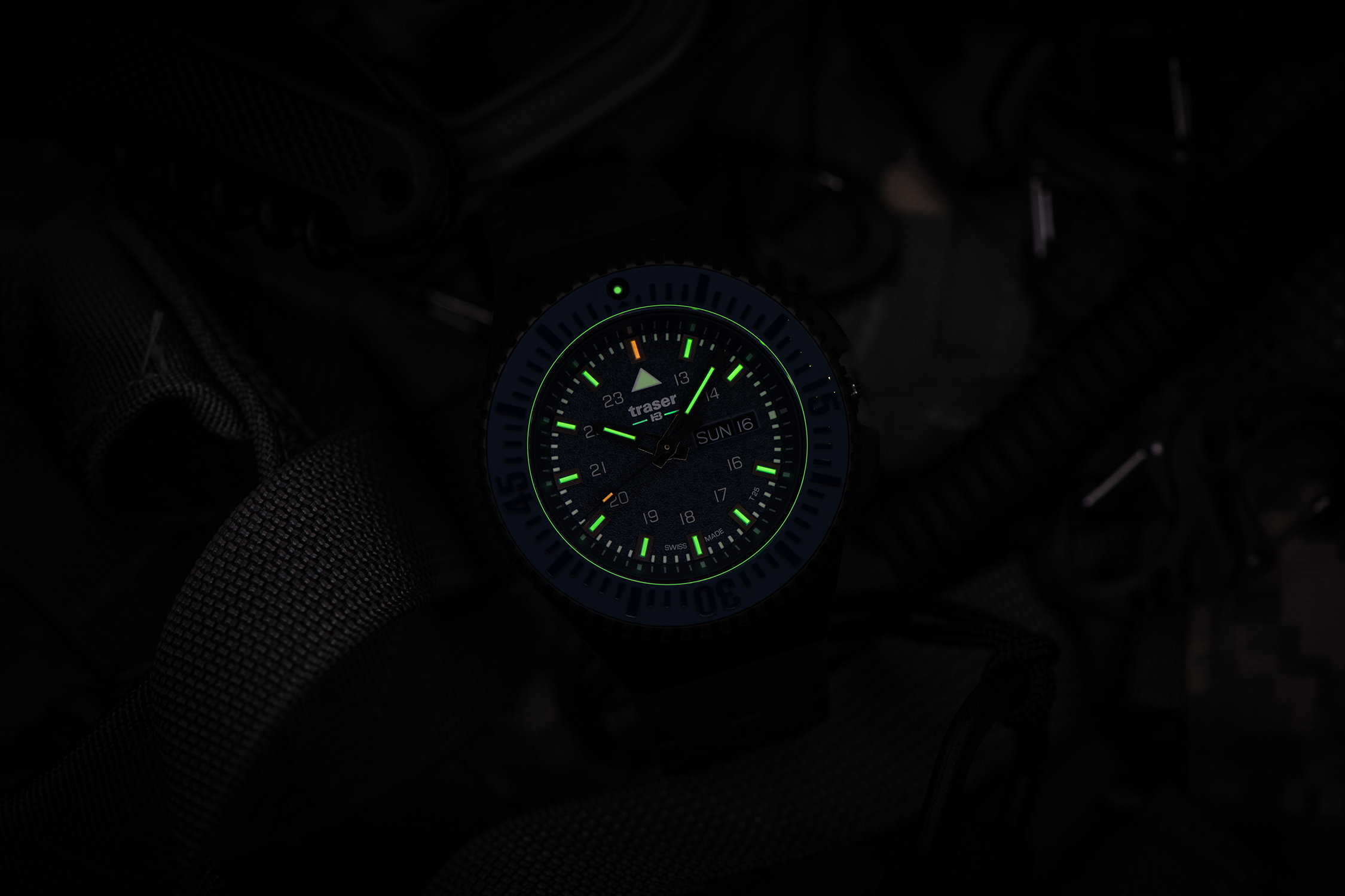 zegarek Traser TS-109857 P69 Black Stealth szafirowe - miniatura 11