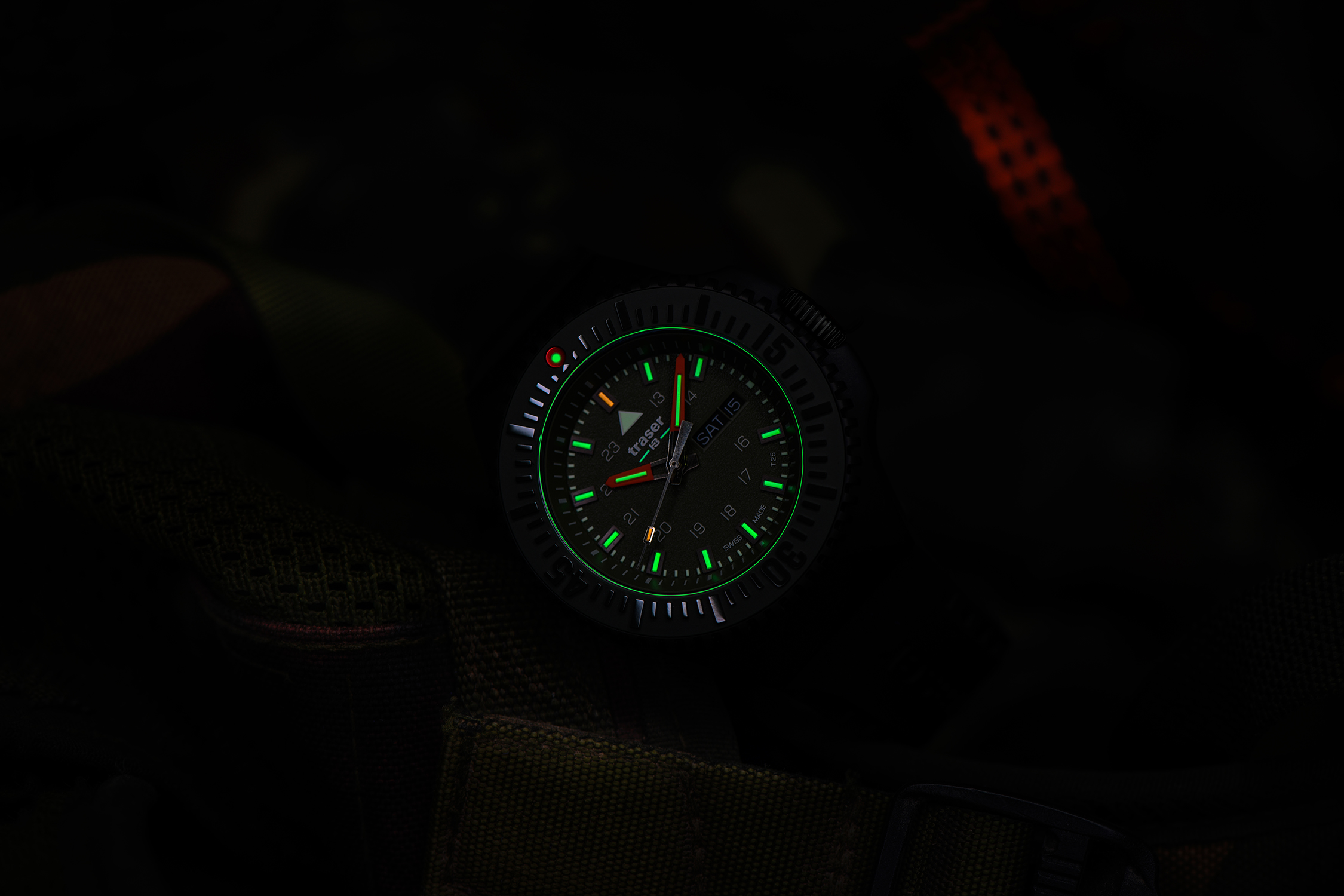 zegarek Traser TS-109859 P69 Black Stealth szafirowe - miniatura 7